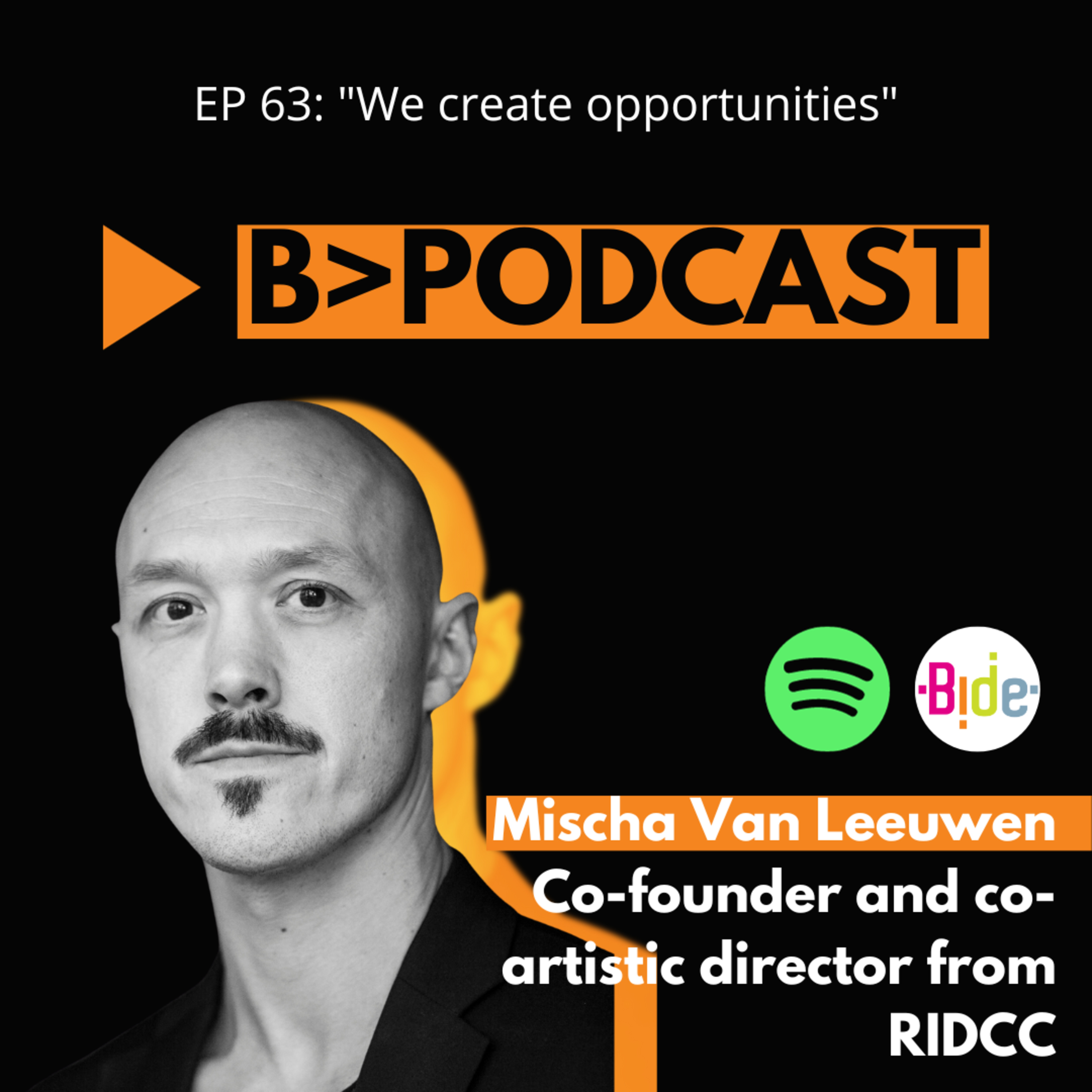 B>Podcast