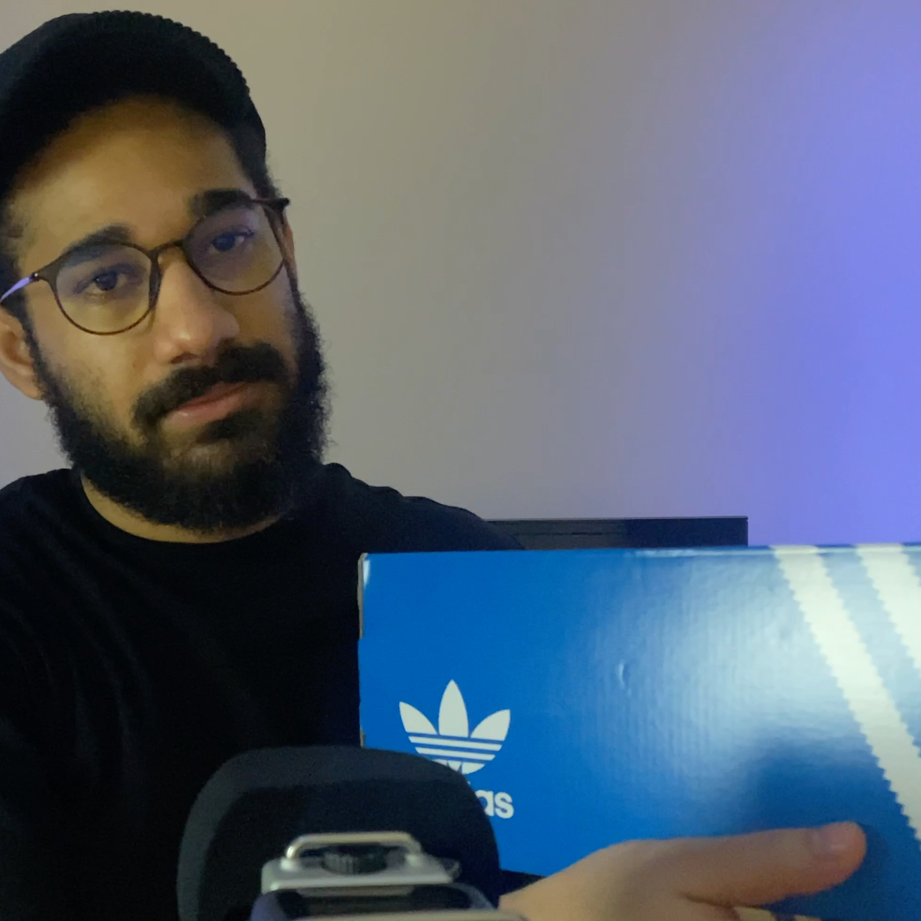 ASMR JEi vendedor de tenis episode artwork