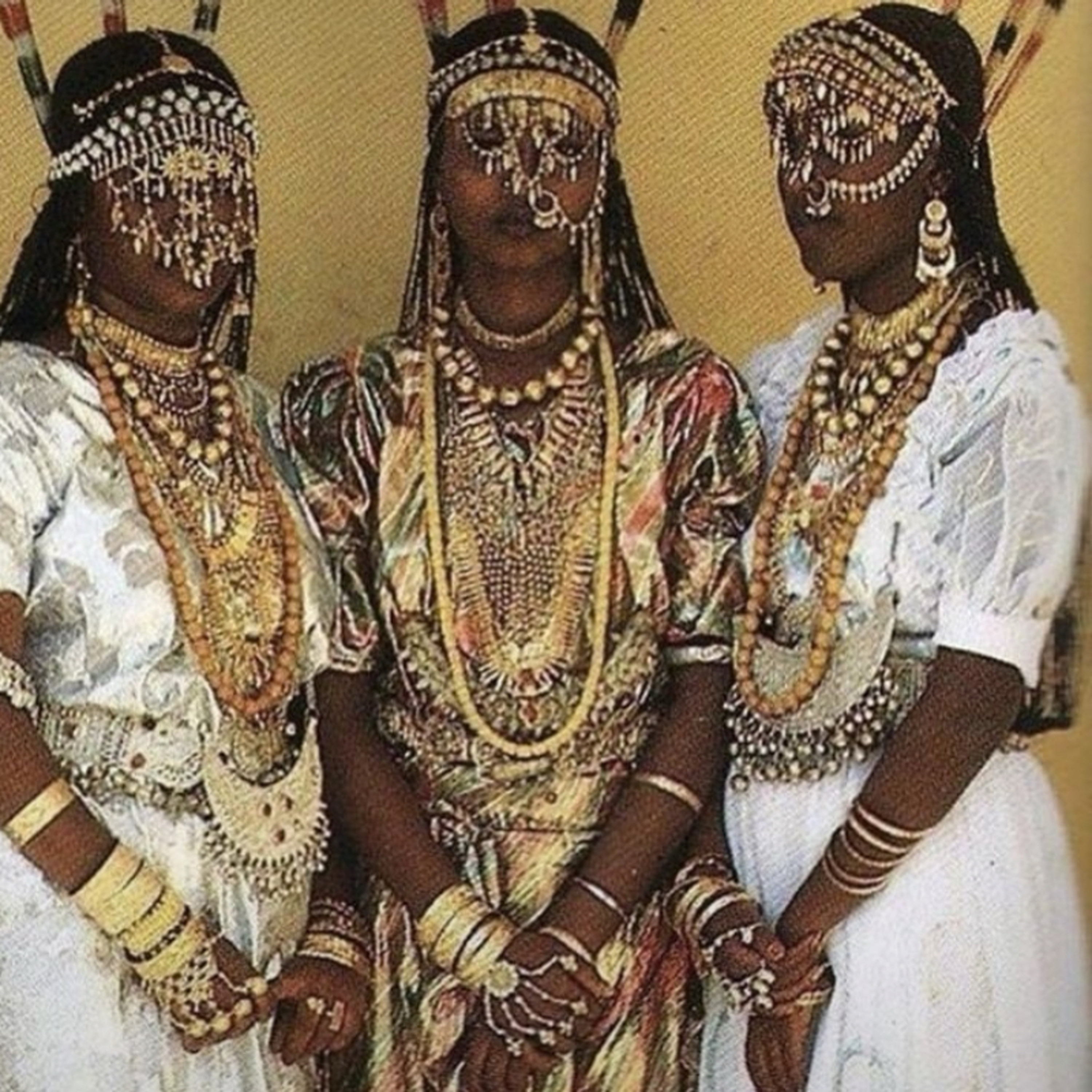 Aboru Aboye Aboyisese • ✨Importance of honoring the divine essence of creation. The Mothers.