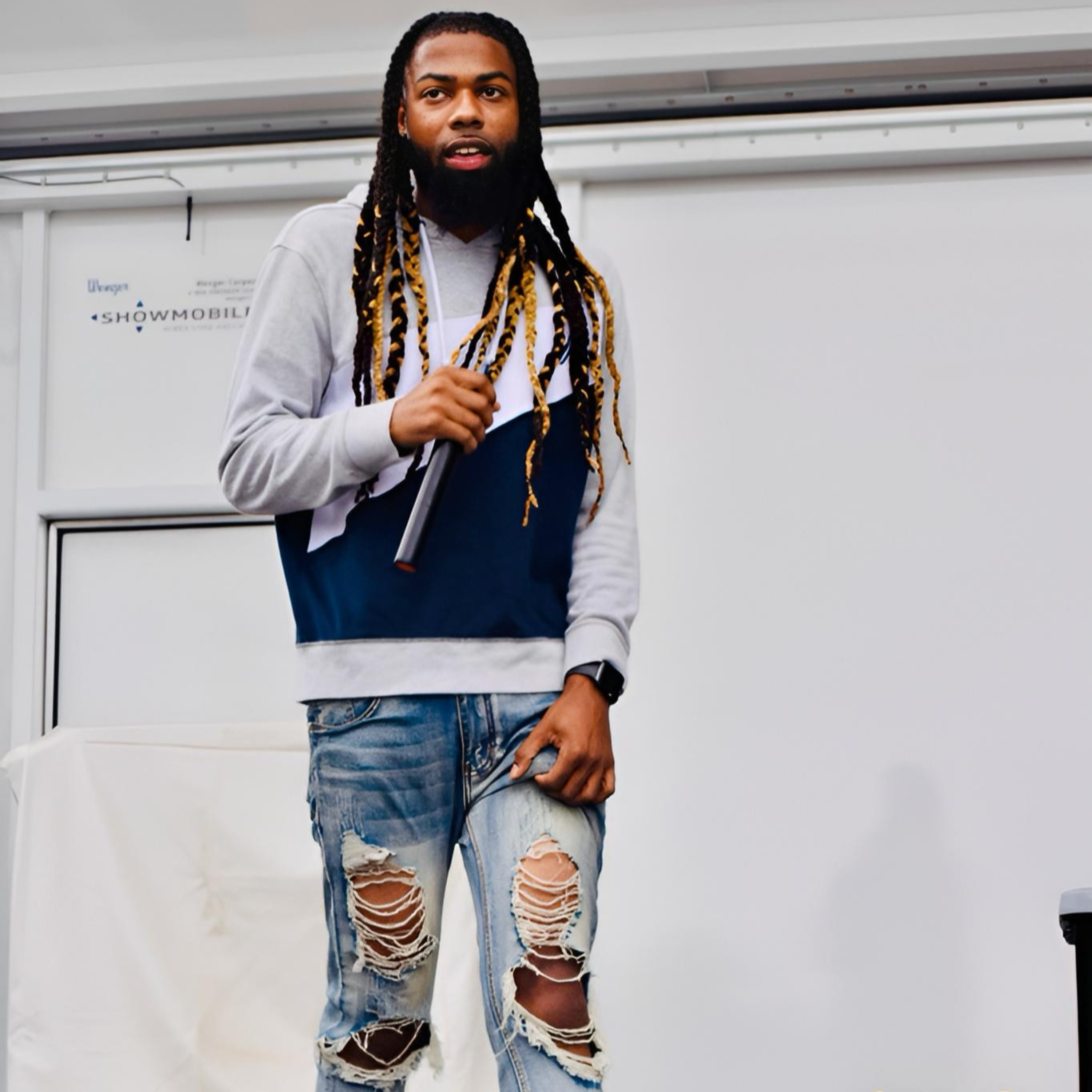Mark2 the winner of the Natural Hustle's 2025 performing with a purpose Juneteenth celebration