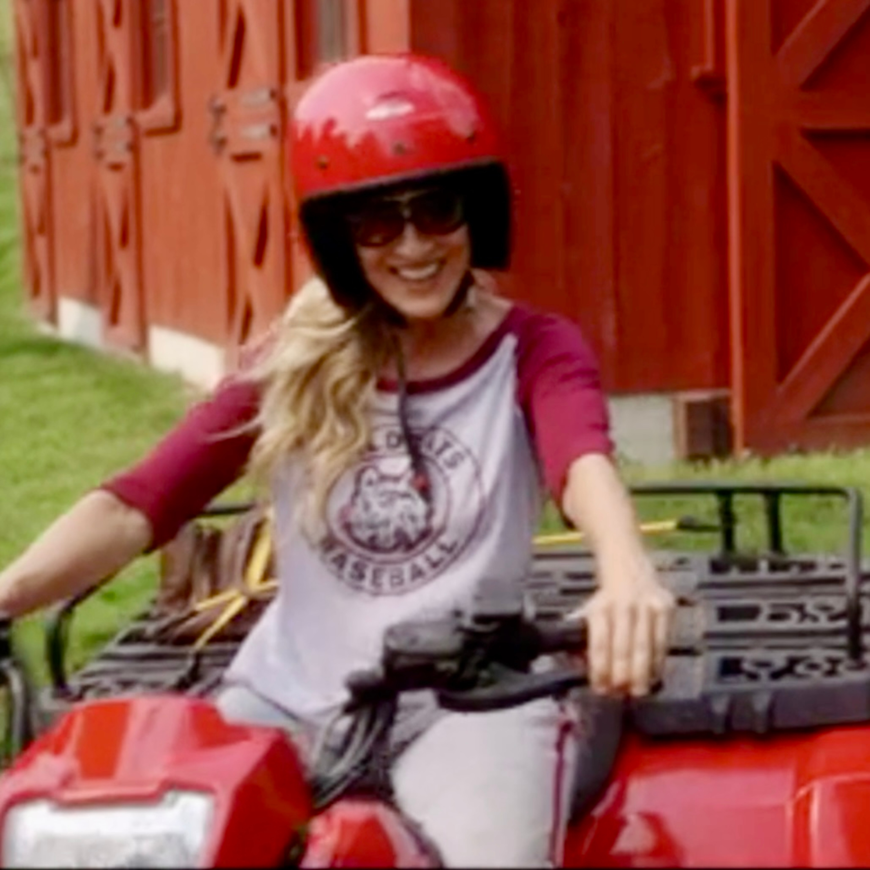 cover of episode "Apple to Apples" And Just Like That... (S3, E4) Carrie rides an ATV!