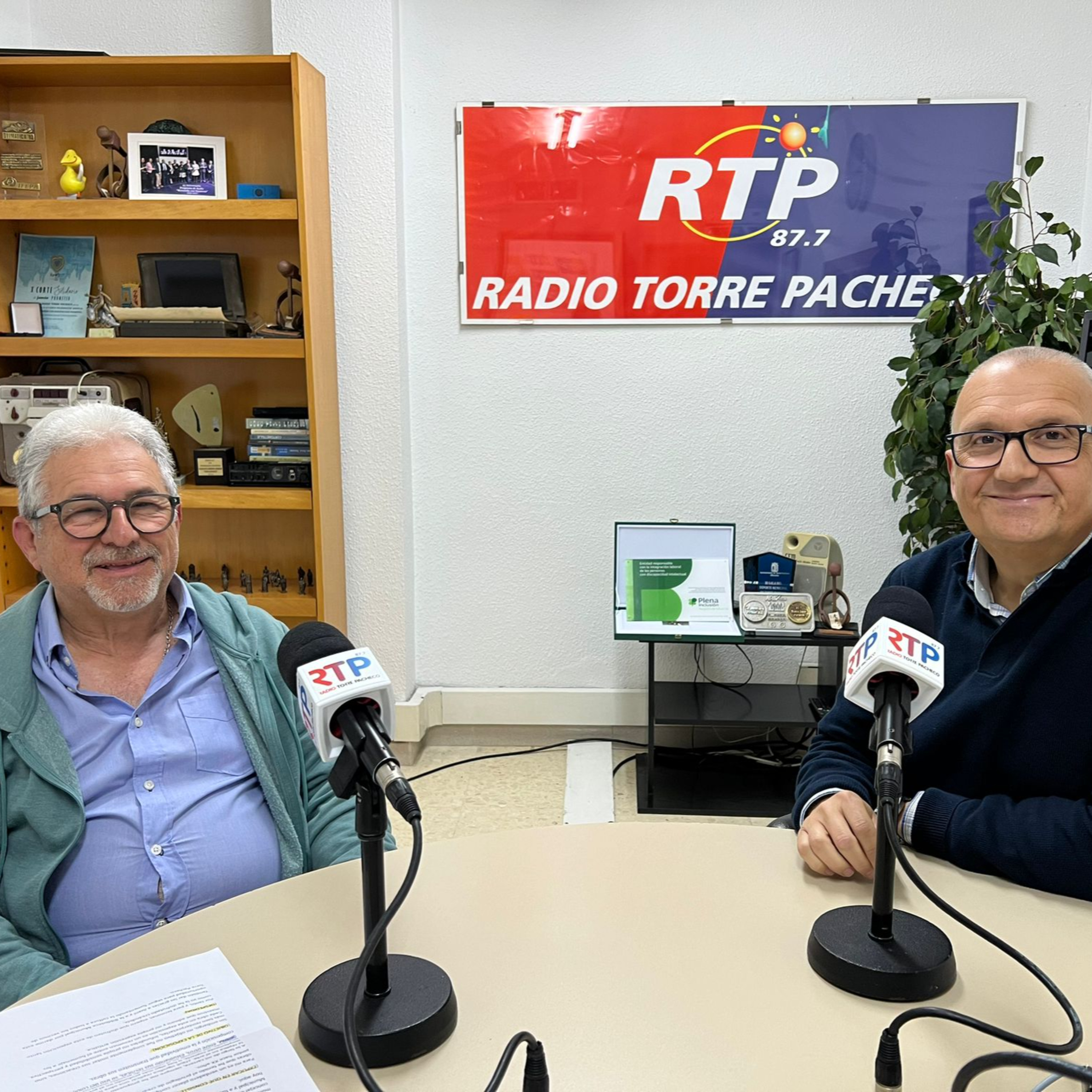 2024-04-03 Entrevista al pachequero Antonio Castaño Ramírez, sobre la Exposición "REPLICAS" episode artwork