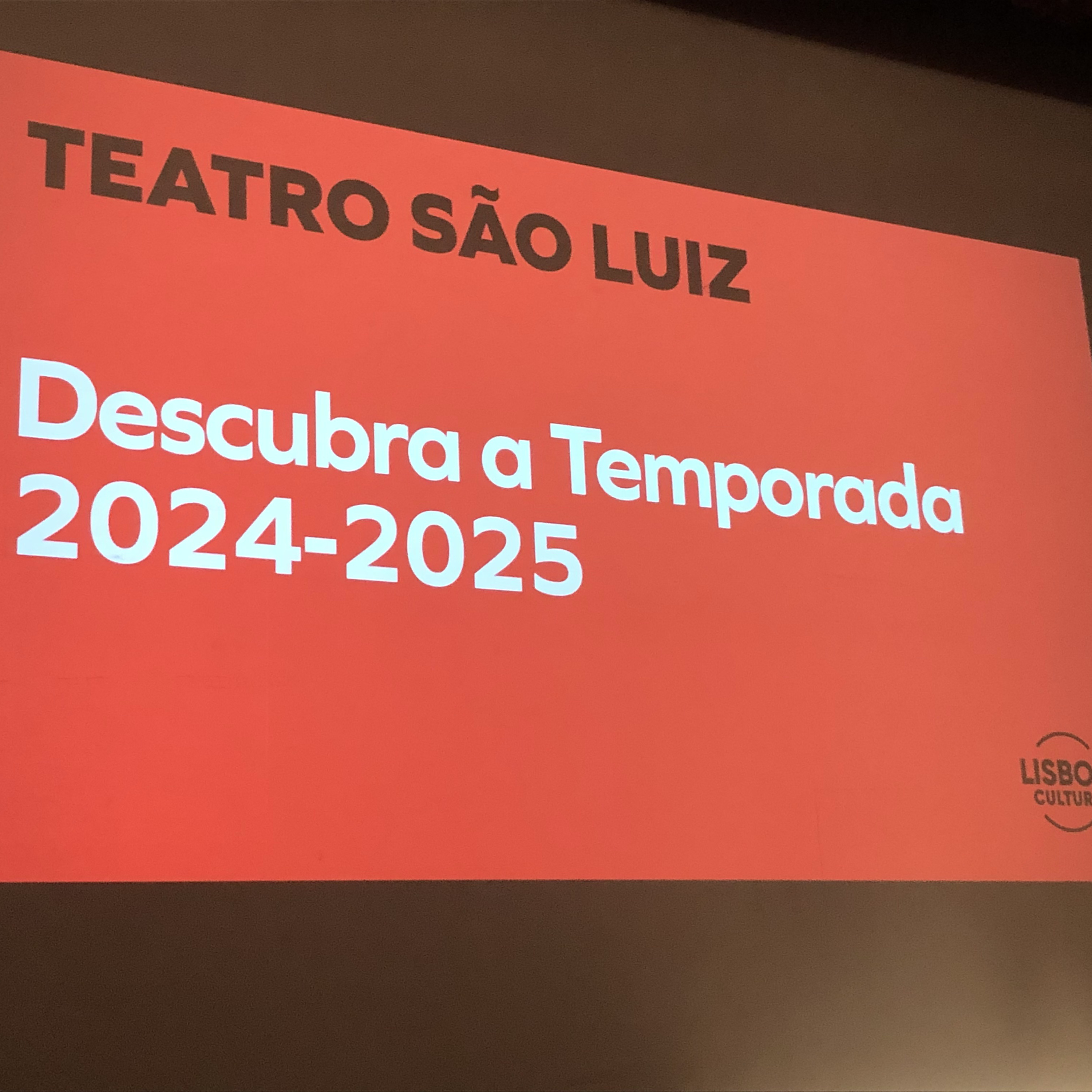 A Vida Está na Rua