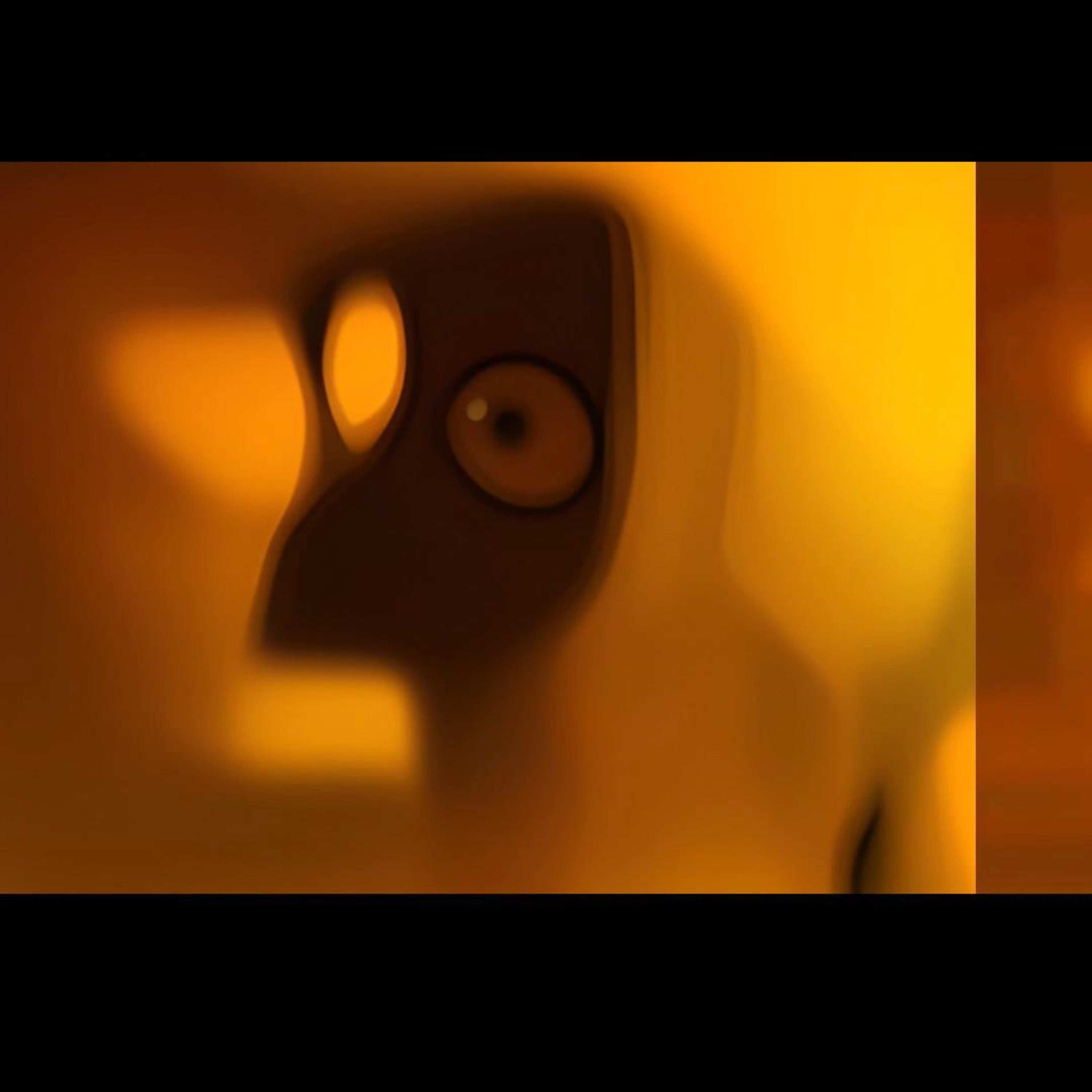 (VIDEO SHORT) Artificial Intelligence Recognizes Tall Alien Present in Vegas Video