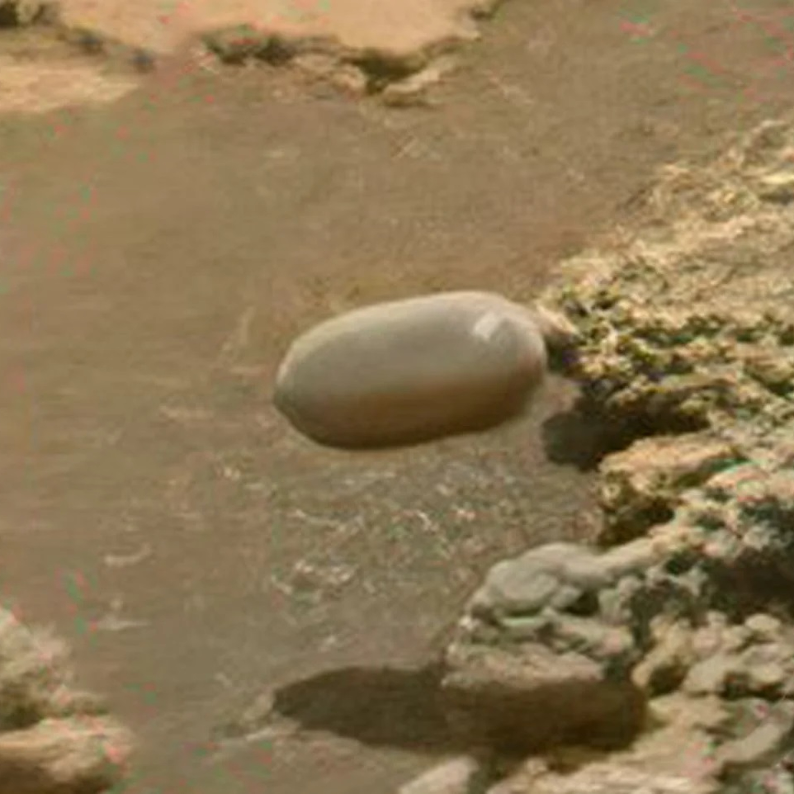 Tic Tac UFO on Mars Discovered/Retired Government Engineer says Aliens are Here to Take Over