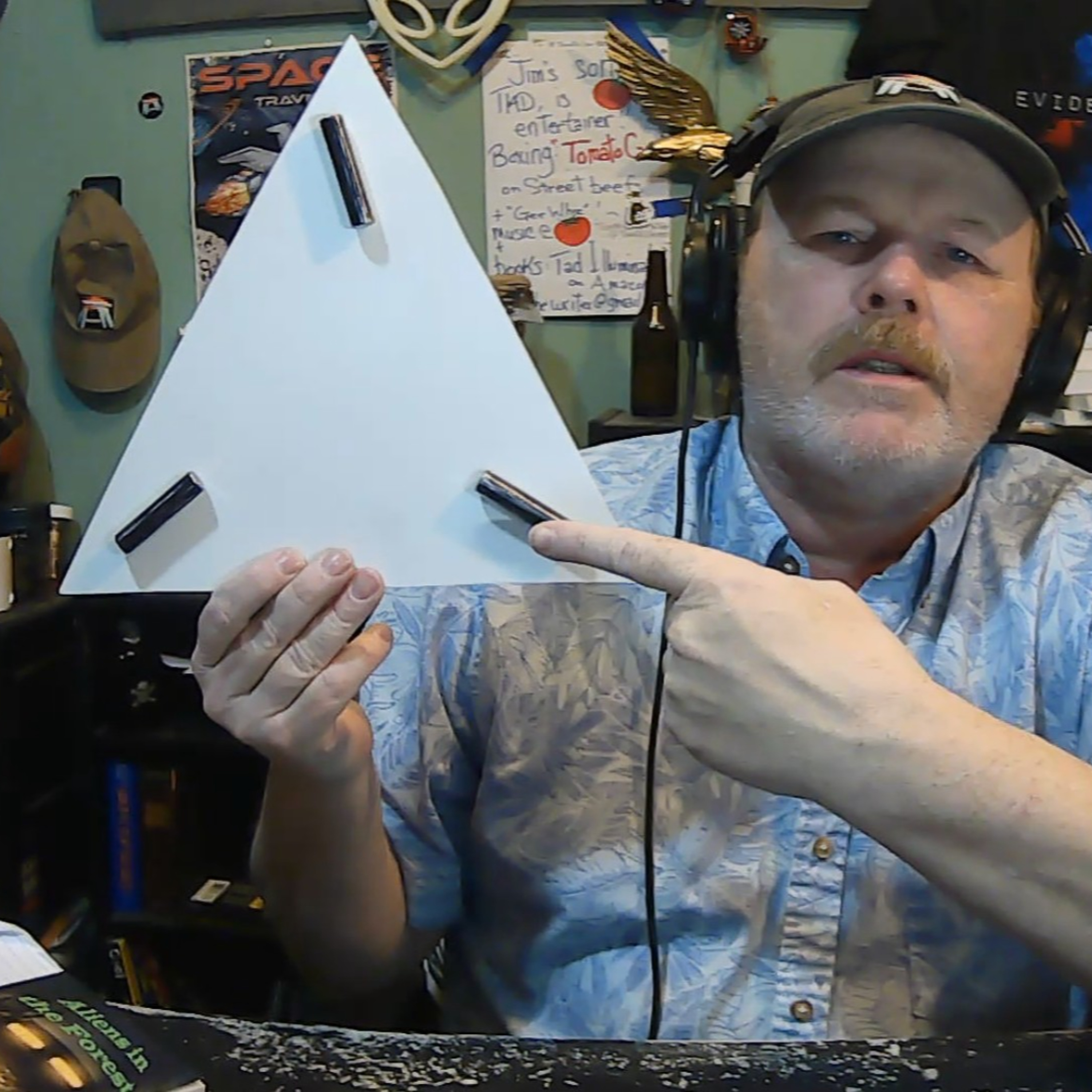 Man Suddenly Remembers Details of Alien Abduction After 33 Years