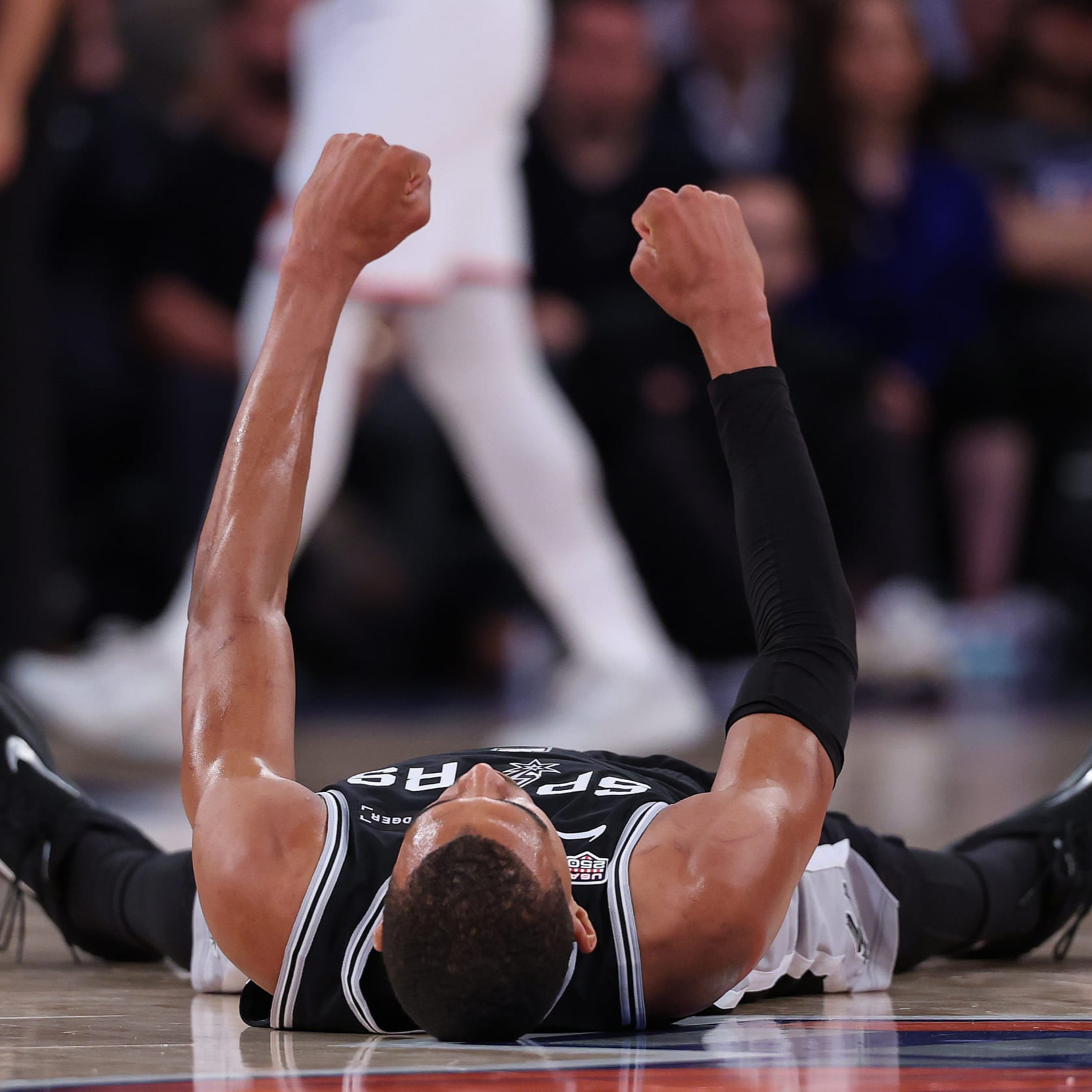 THE SPURS RESPOND episode artwork
