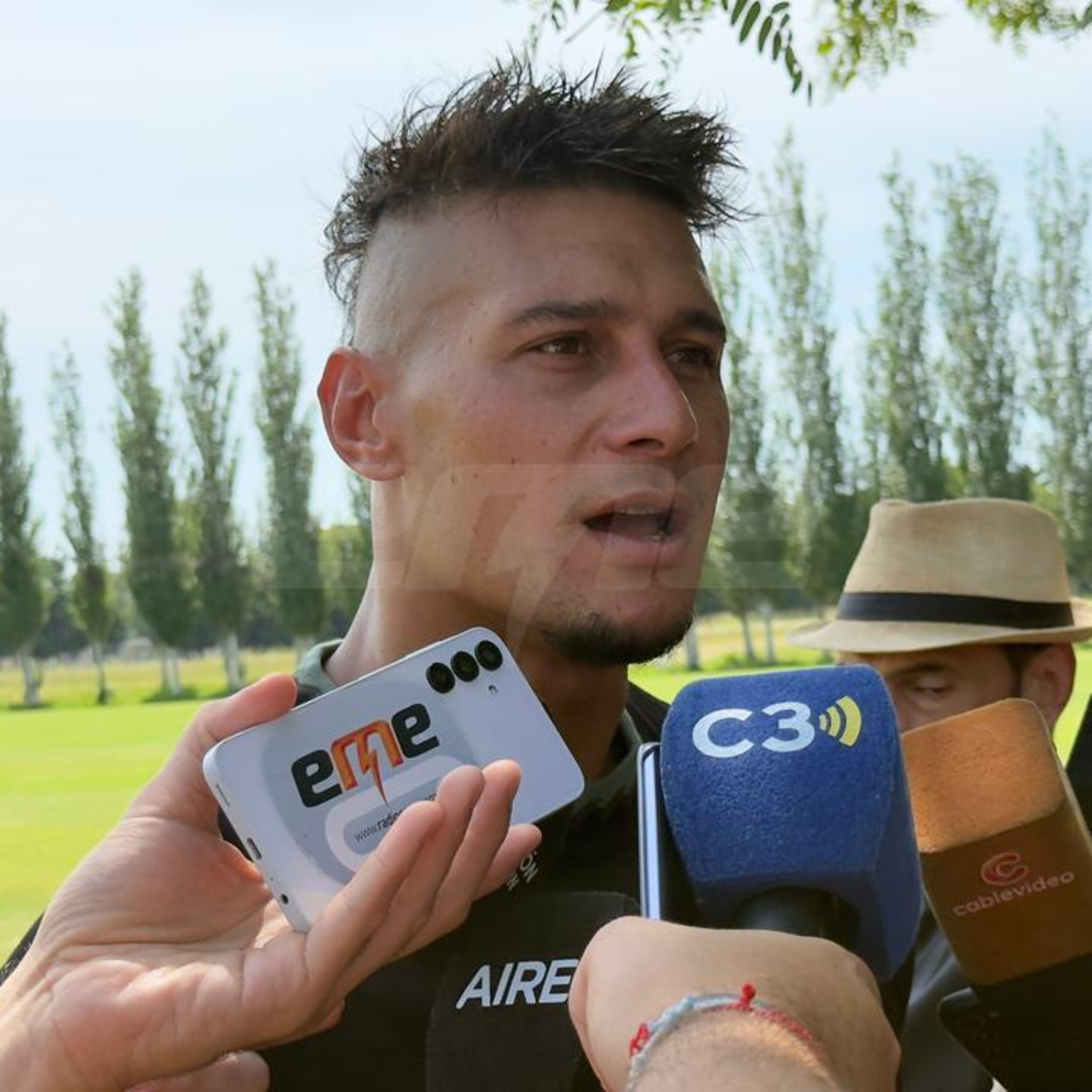 Bonansea: “Quiero que el hincha de Colón se sienta identificado conmigo” episode artwork