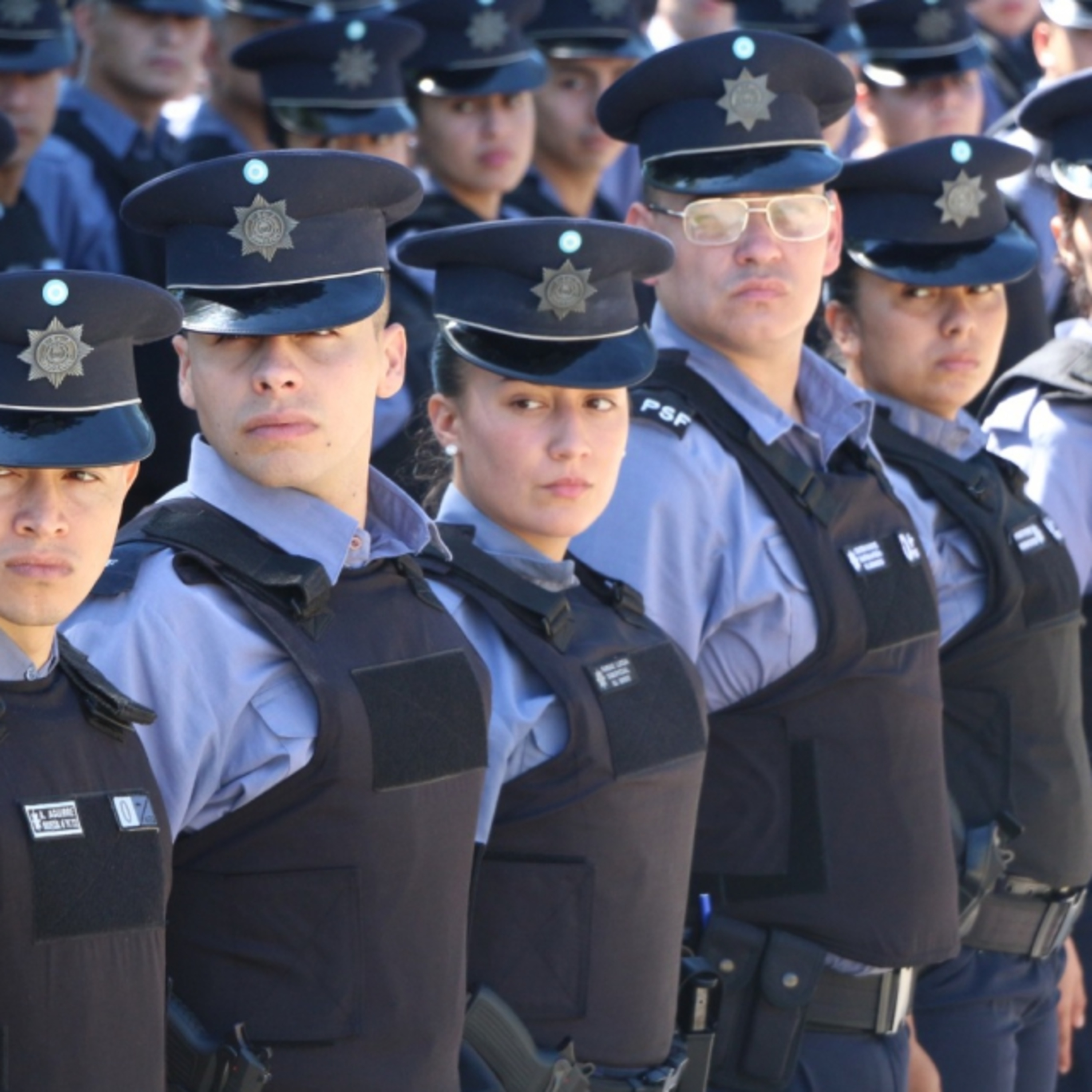 Piden que el plus para policías de calle se extienda al norte santafesino episode artwork