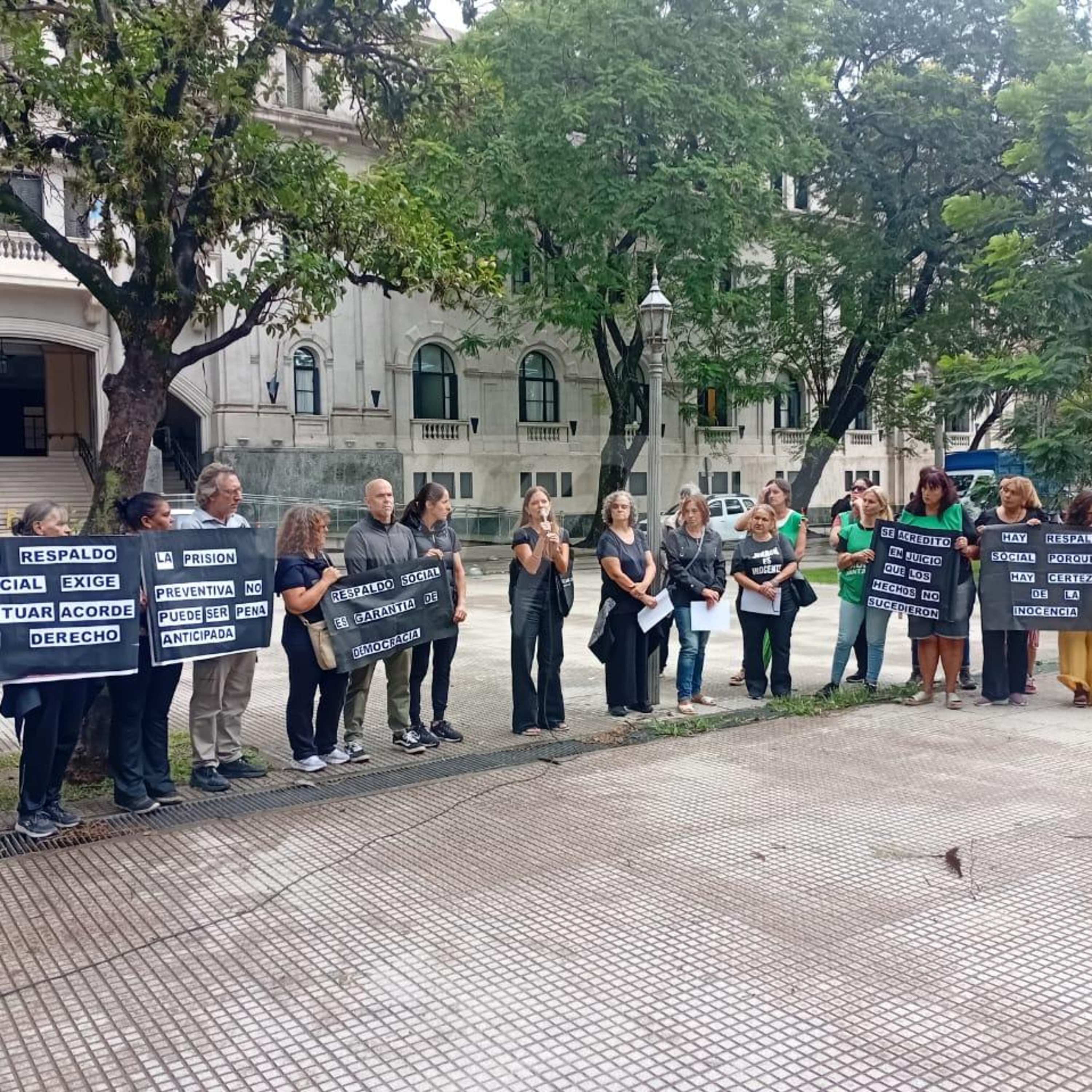 Caso Trigatti: entregaron más de 1.200 firmas y piden que la Corte santafesina revise el fallo episode artwork