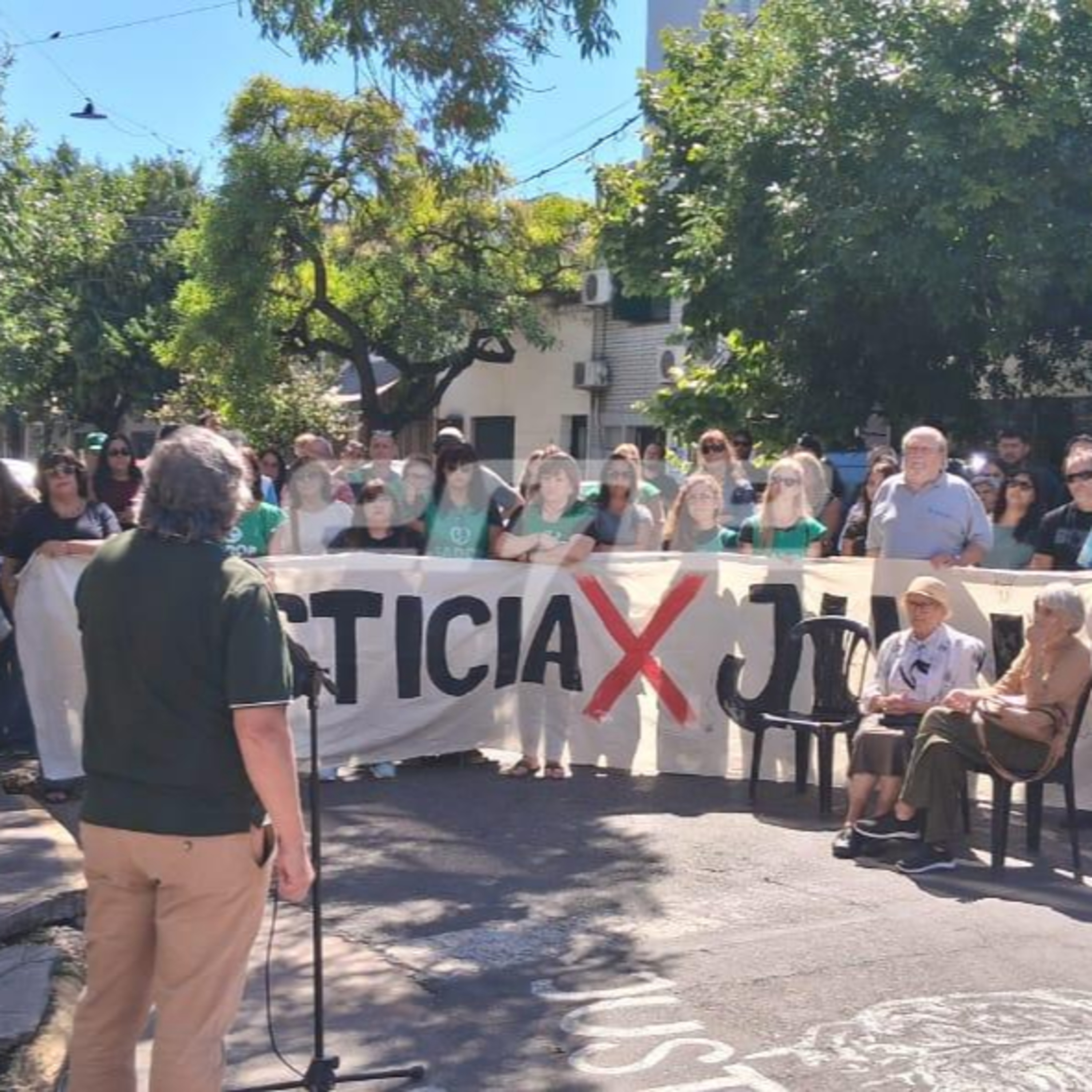 Reclamo de Justicia: familiares y organizaciones exigen respuestas por la muerte de Julián Castillo episode artwork