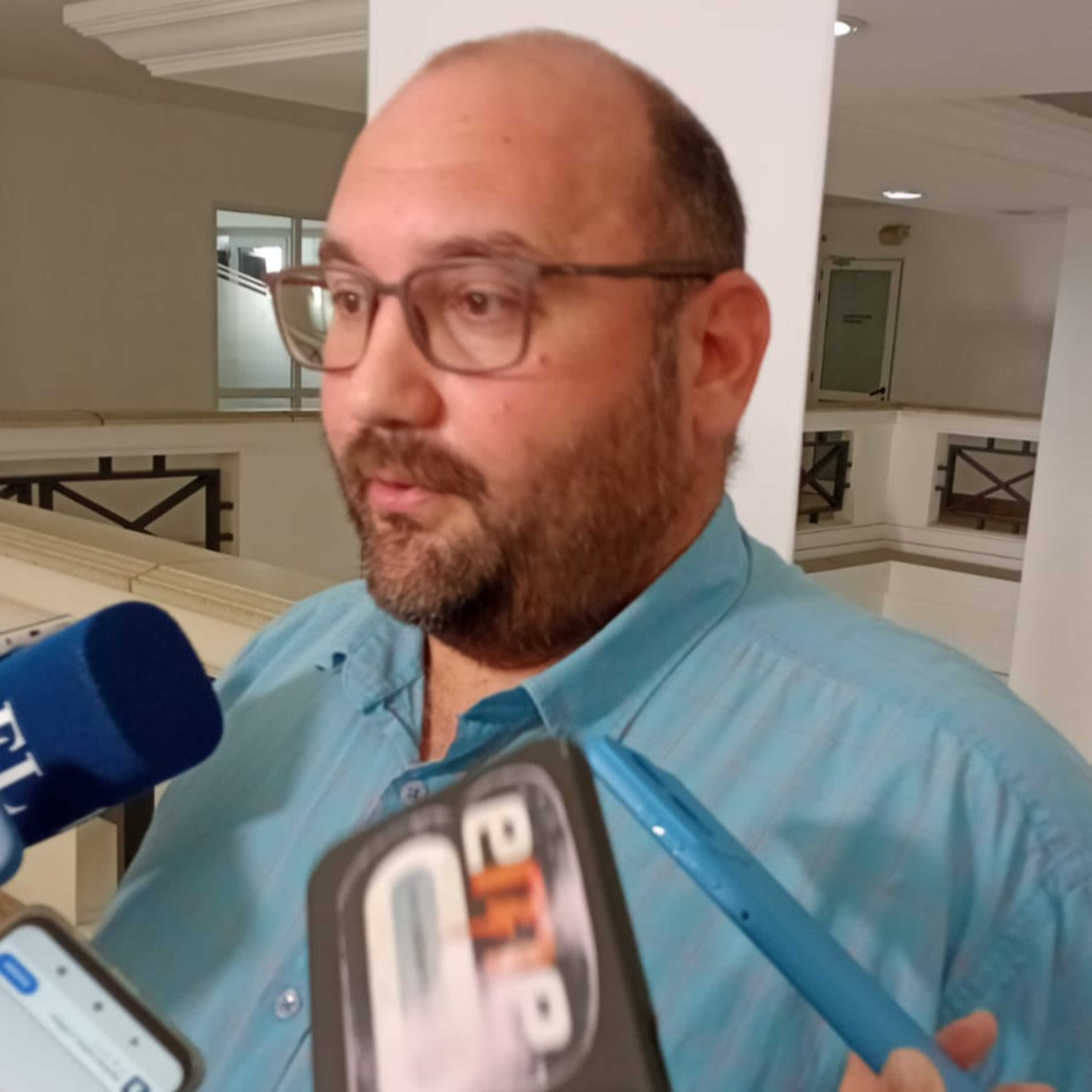 El municipio busca extender la emergencia del transporte para sostener el sistema de colectivos episode artwork