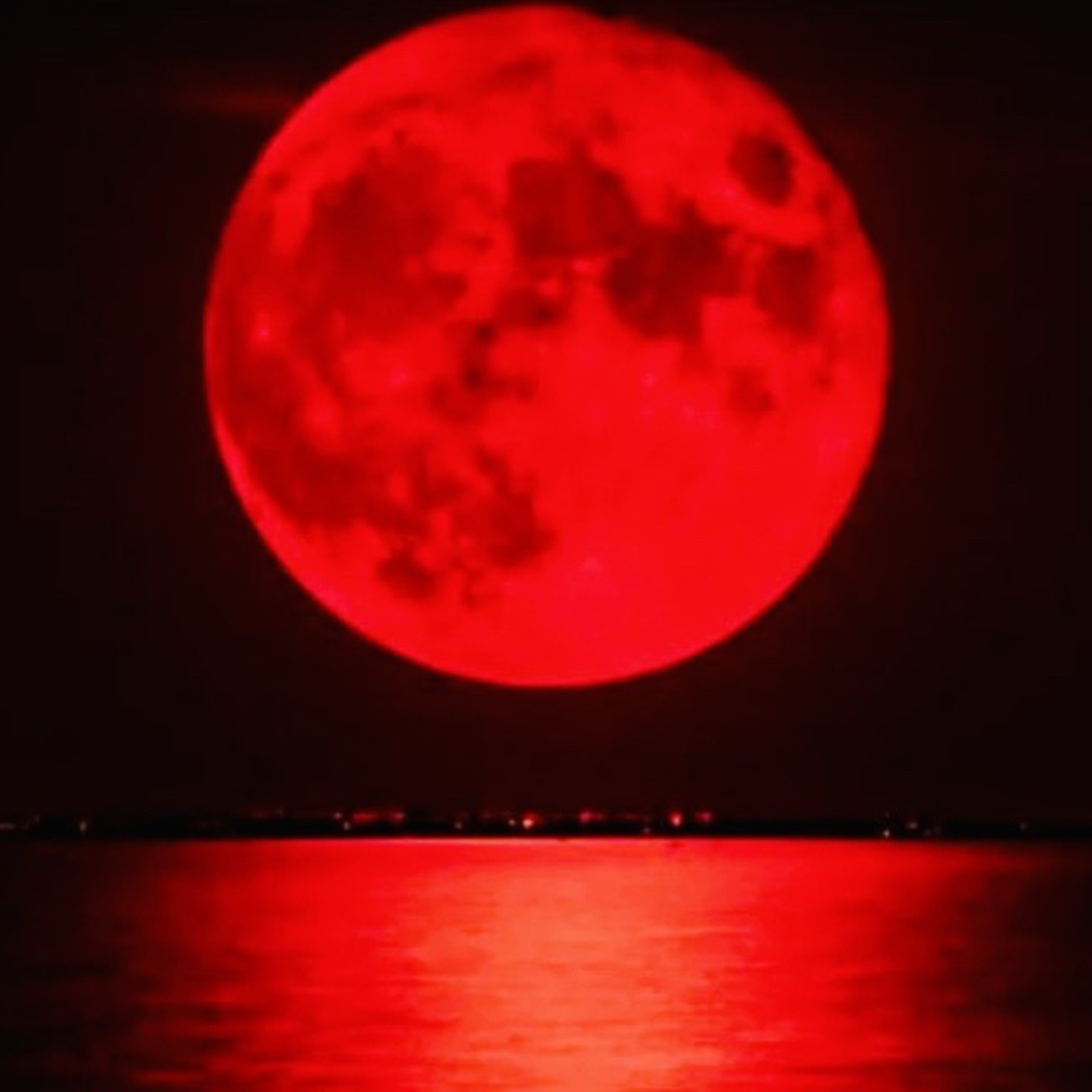 Luna de sangre: la verdad que ya no se puede ocultar. episode artwork