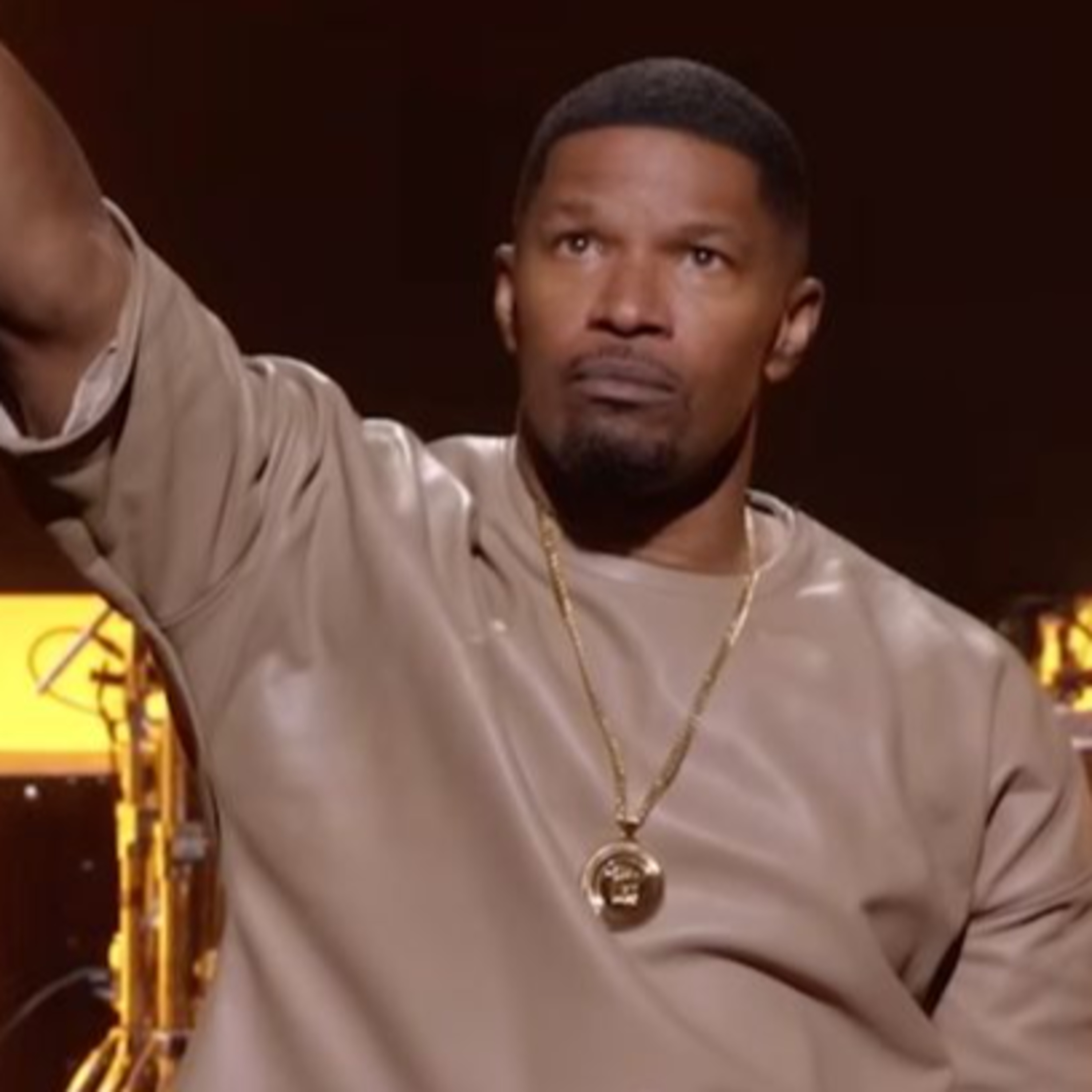 Reseña rápida del nuevo especial de comedia de Jamie Foxx