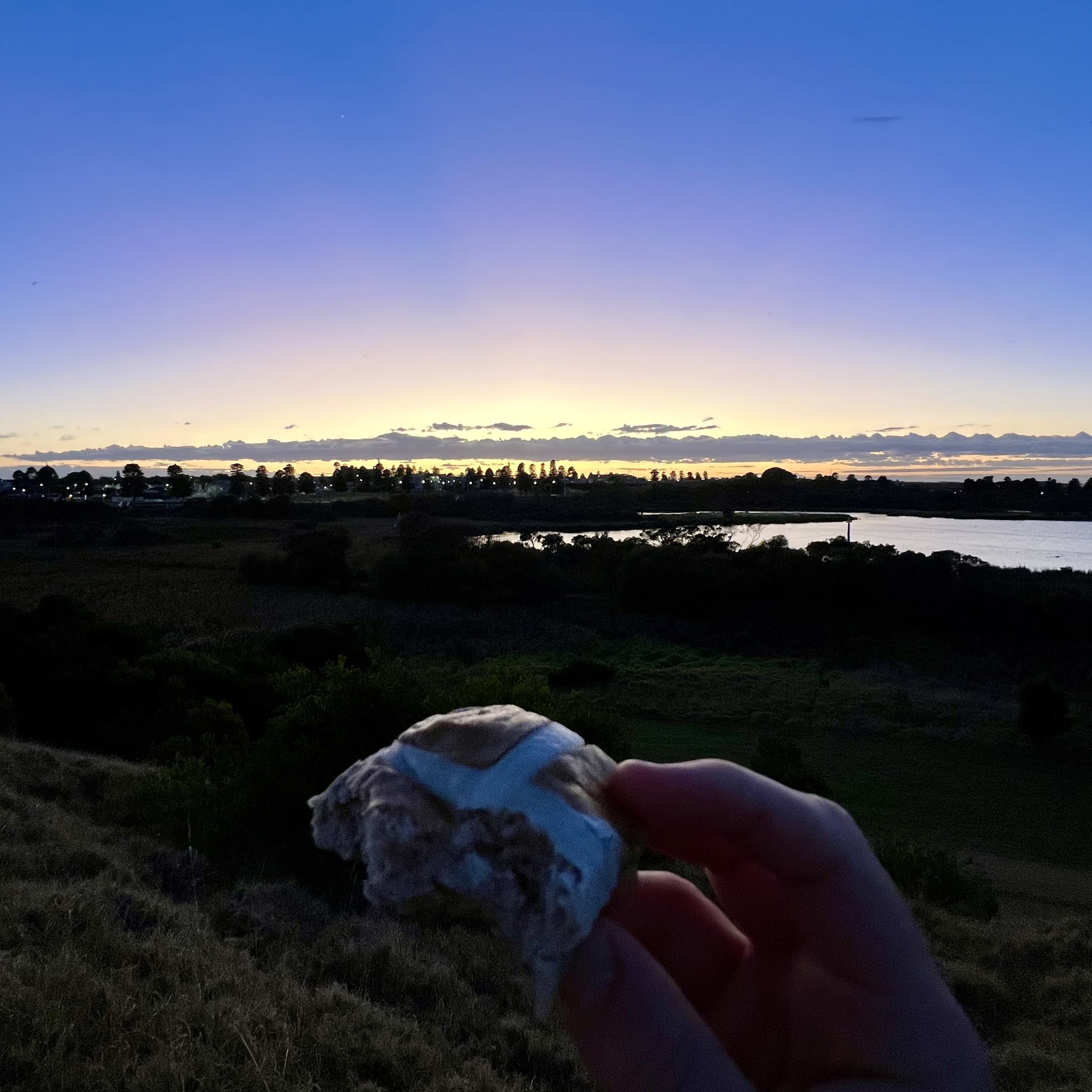 Easter Sunday (Sun, 20/04/2025)