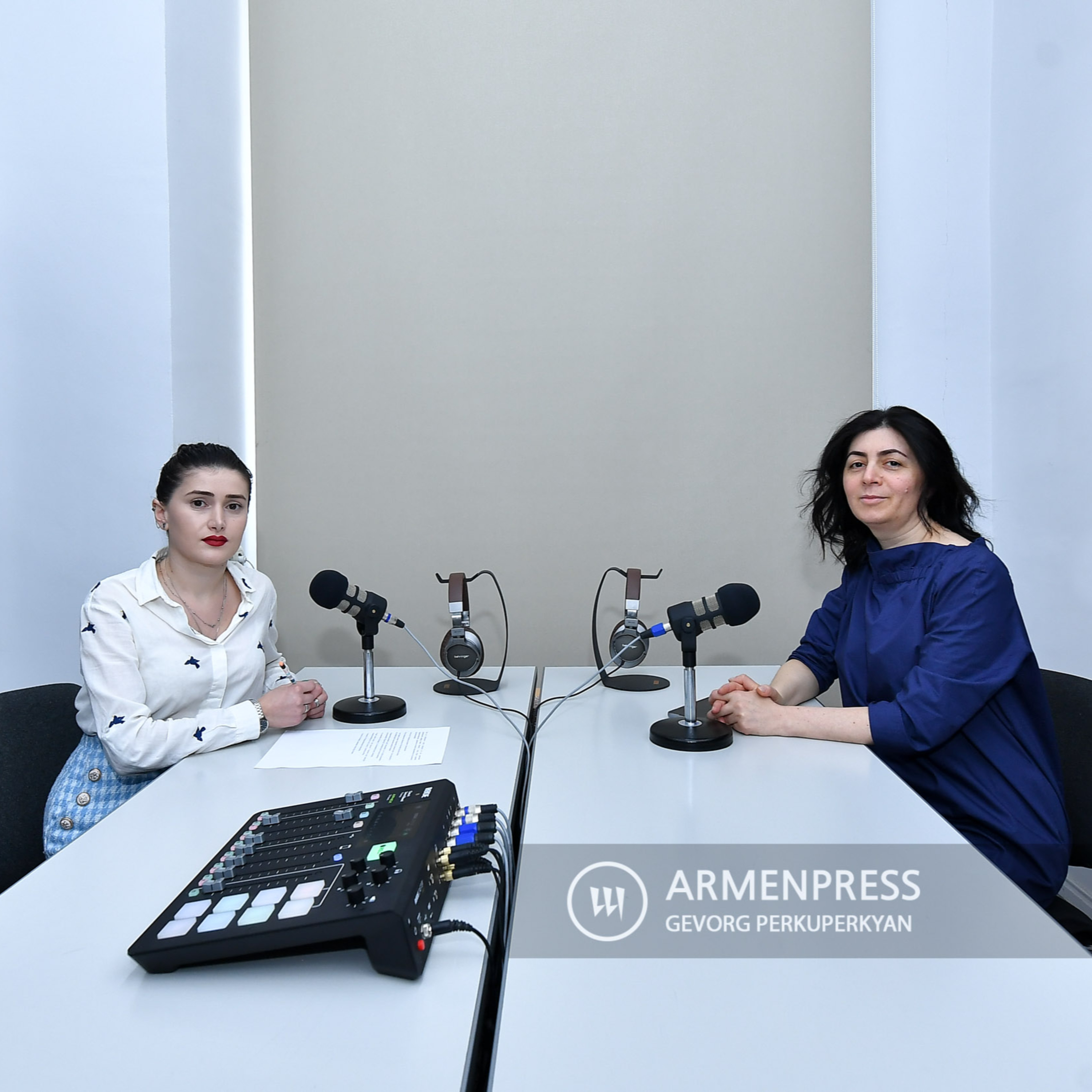 Podcast-Հարց բժշկին. Վահանաձև գեղձի բարորակ հանգույցները բուժման կարիք չունեն, իսկ չարորակ հանգույցների մոտ 90 տոկոսն էլ ունենում են բարի ընթացք episode artwork