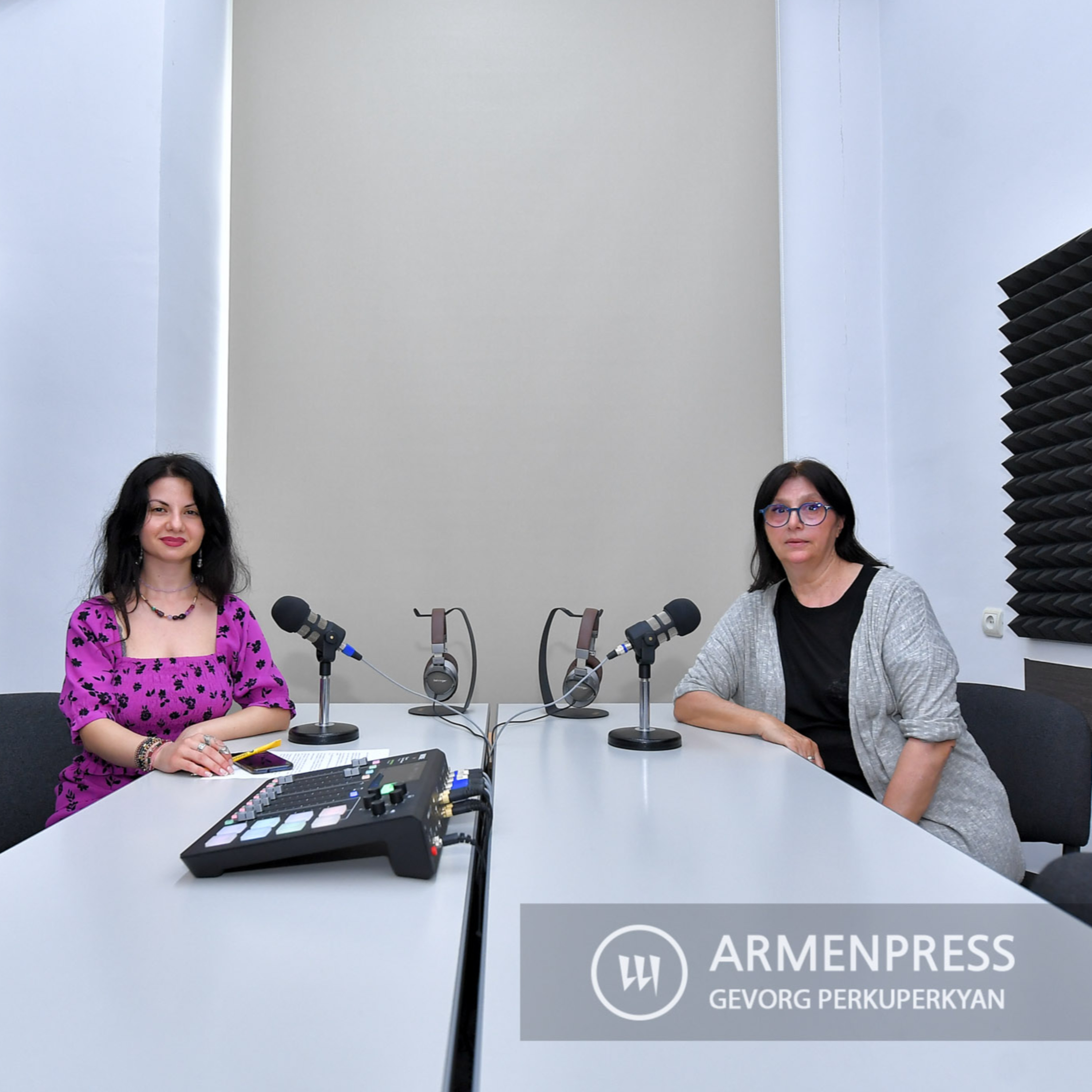 Podcast. «Կինոաշխարհ»-ը՝ հայ և համաշխարհային կինոյի մասին պատկերացում կազմելու լավագույն հարթակ episode artwork