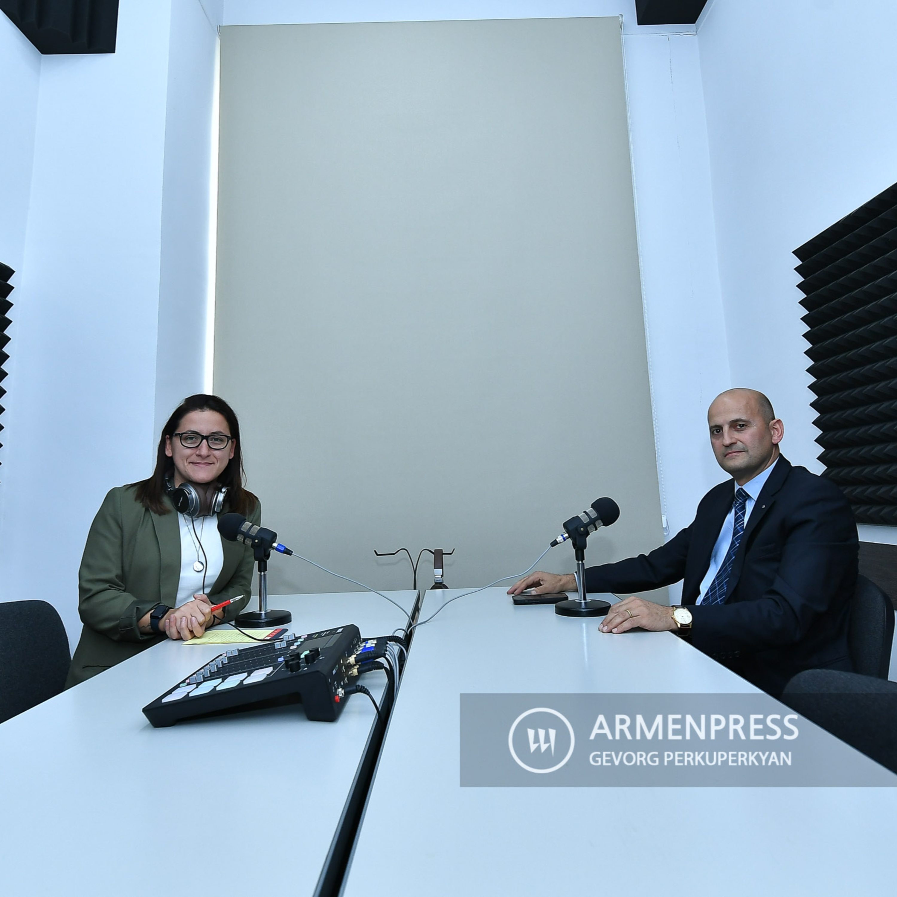 Podcast-Sport.Հայաստանում կայանալիք սամբոյի աշխարհի առաջնությանը մասնակցելու հայտ է ներկայացրել 70 երկիր episode artwork