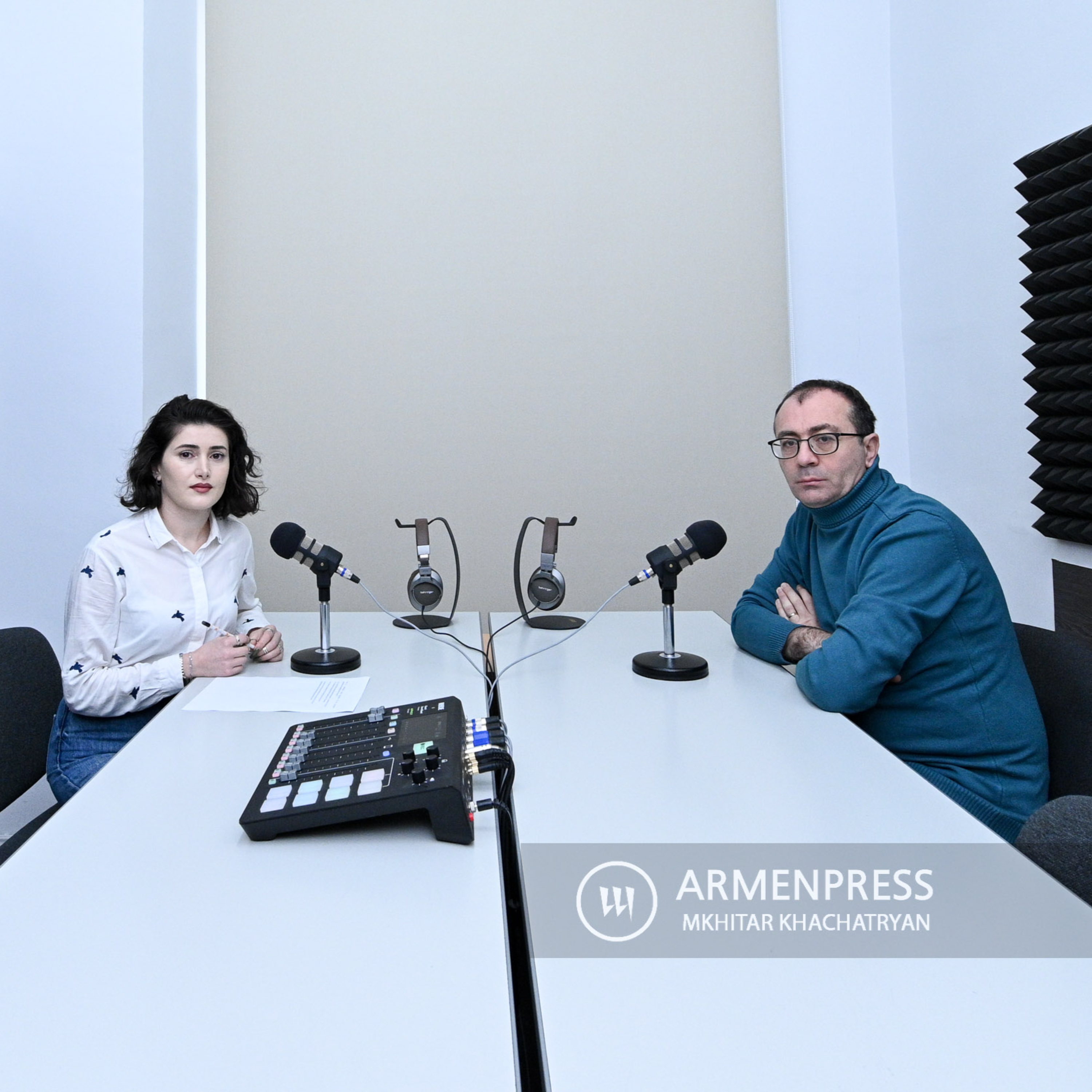 Podcast-Հարց բժշկին. ալկոհոլի, գազավորված ըմպելիքի և սննդամթերքի չափից շատ օգտագործումը կհանգեցնի մարսողական համակարգի լուրջ խնդիրների  episode artwork
