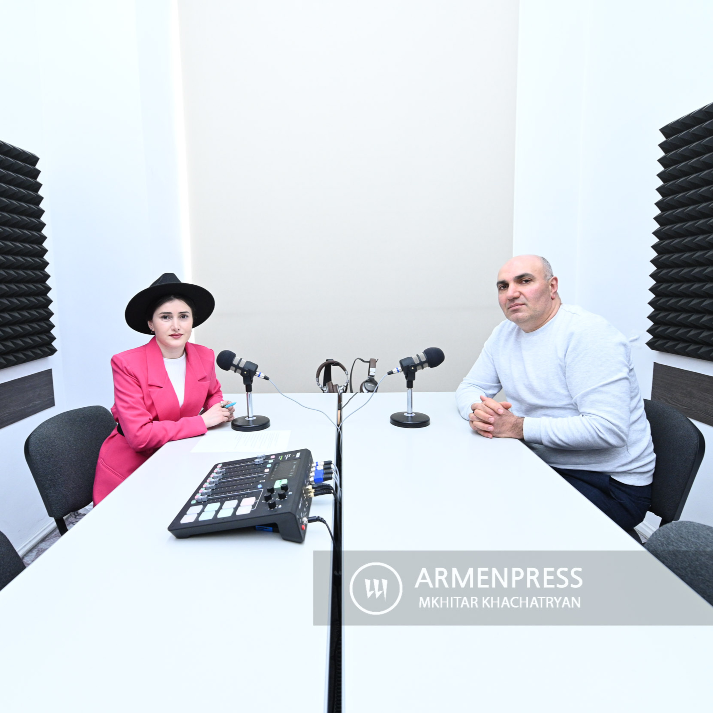 Podcast-Հարց բժշկին. ծխելը, ճարպակալումը, զարկերակային գերճնշումը կարող է հանգեցնել երիկամի քաղցկեղի episode artwork