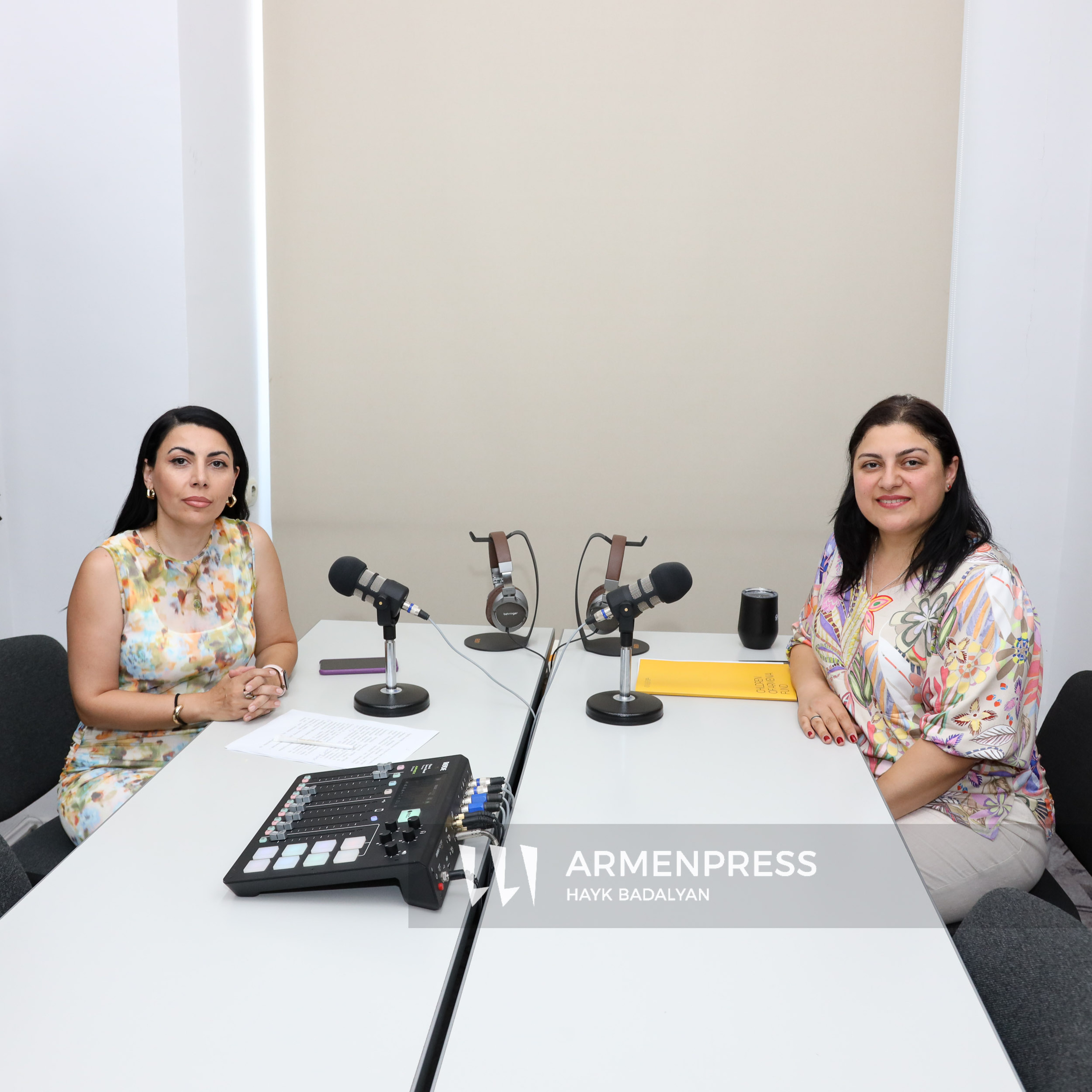 Podcast. ՔՈԱՖ-ի կողմից մշակված անգլերենի դասագրքերը հաղթել են ՀՀ կրթության, գիտության, մշակույթի և սպորտի նախարարության հայտարարած մրցույթում episode artwork
