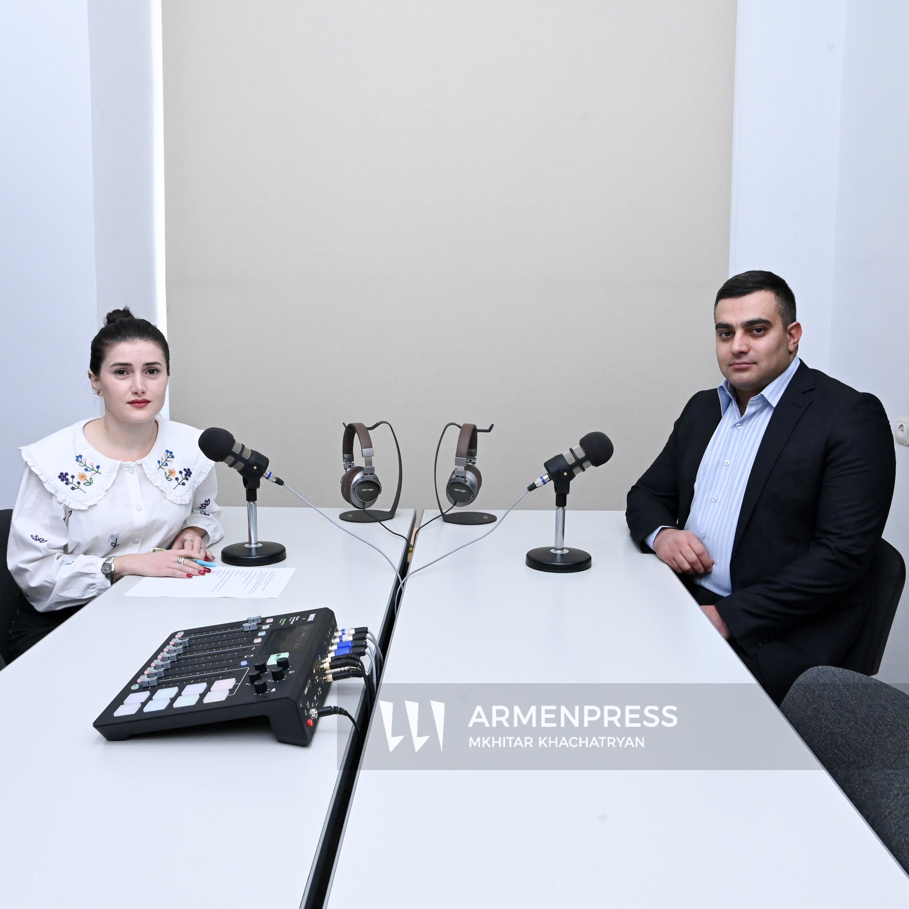 Podcast-Հարց բժշկին. Ծխախոտի երկարատև օգտագործումը մեծացնում է թոքի քաղցկեղով հիվանդանալու հավանականությունը episode artwork
