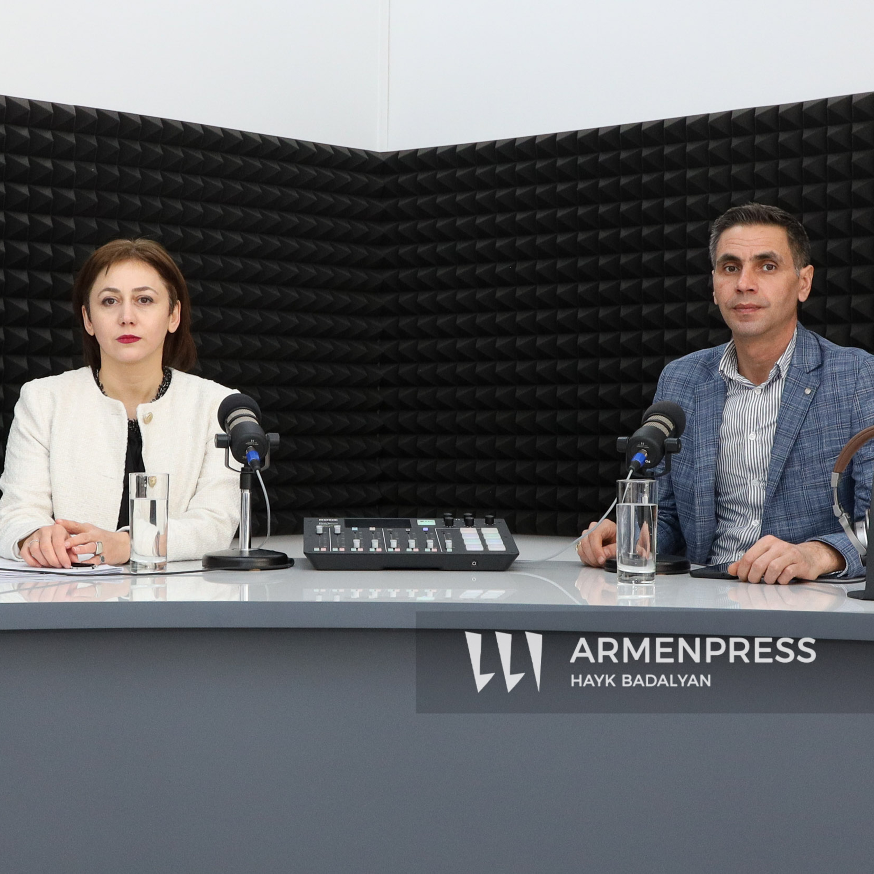 Podcast. Փոխնախարարը մանրամասներ ներկայացրեց սոցիալական բնակարաններով ապահովման ծրագրից episode artwork