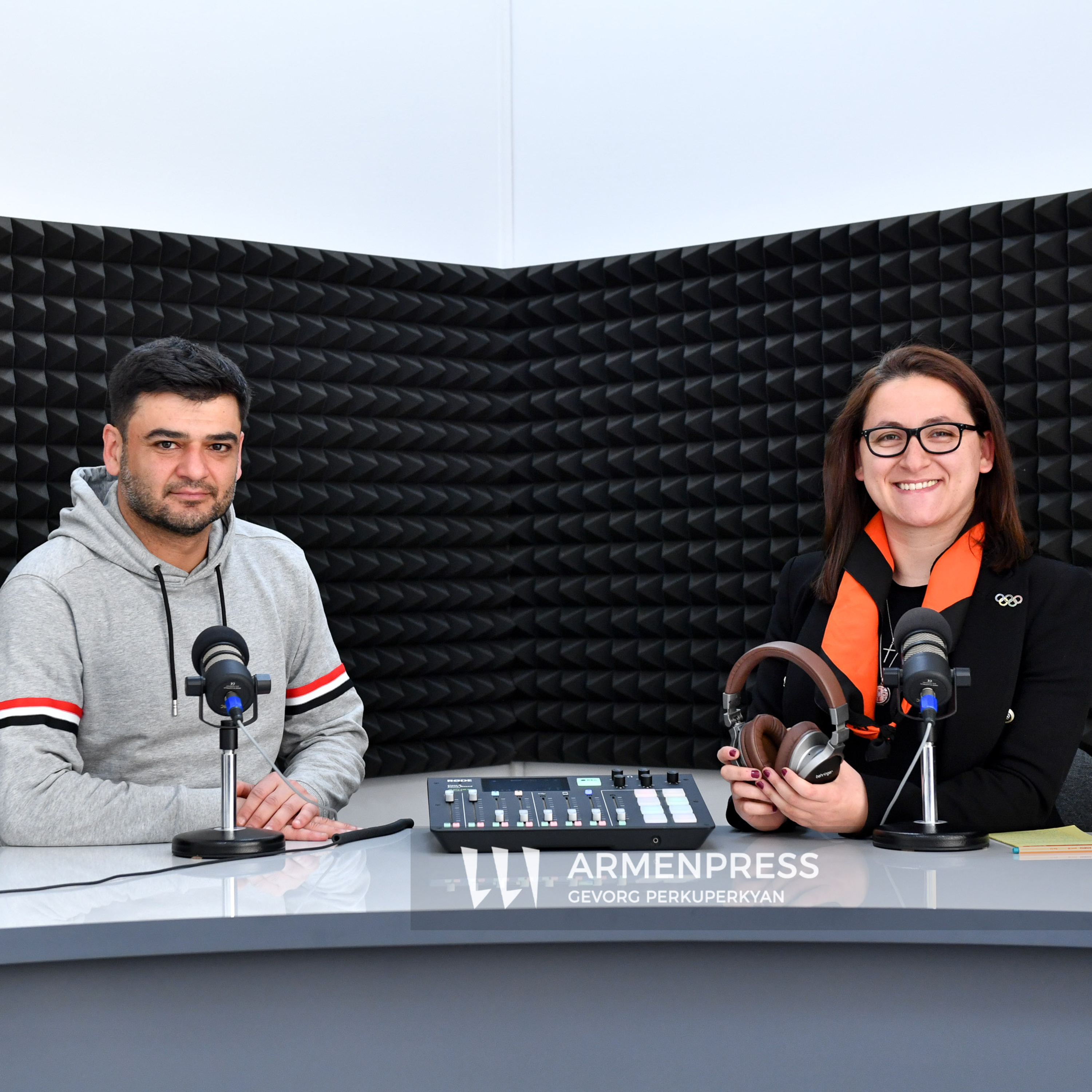 Podcast-Sport. Ռոբերտ Արզումանյանը` Հայաստանի ֆուտբոլի ազգային թիմի ձախողած խաղերի մասին episode artwork