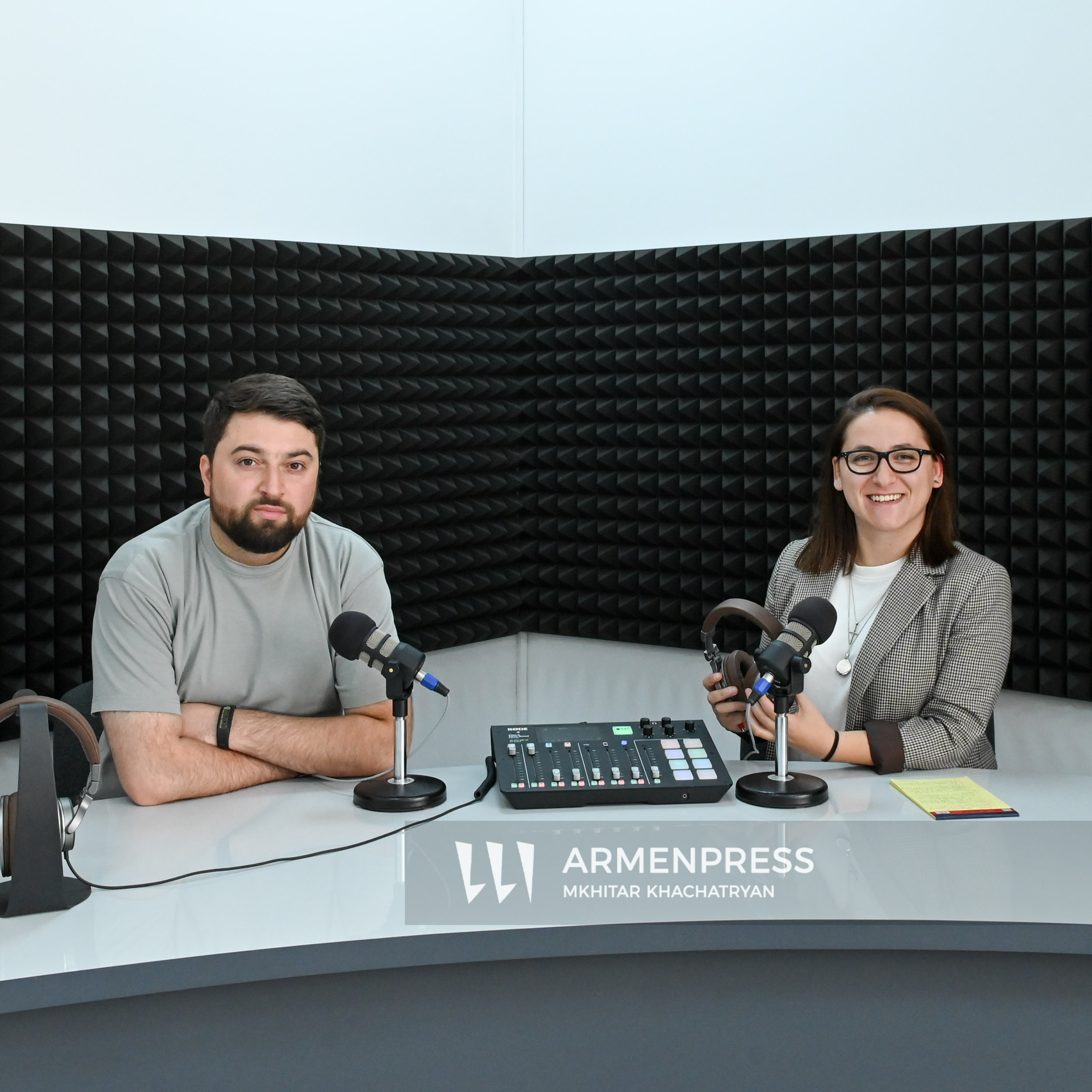 Podcast-Sport. Ֆուտբոլի ընտրանու հեռանկարներն ու մարտահրավերները՝ նոր մարզչի գլխավորությամբ episode artwork