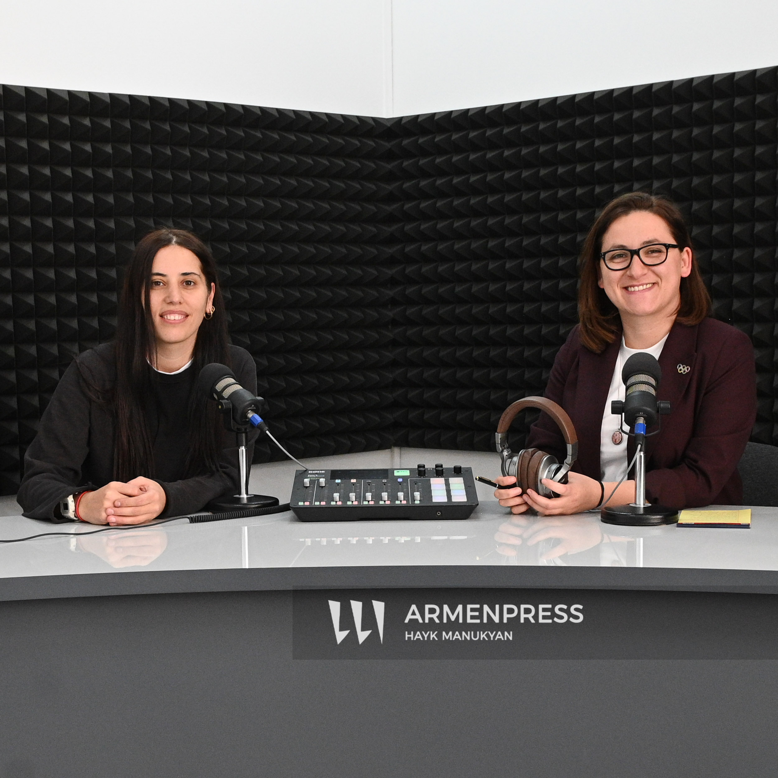 Podcast-Sport. Հայաստանի կանանց ֆուտբոլի ընտրանու մարզչի տեսլականը թիմի ապագայի վերաբերյալ