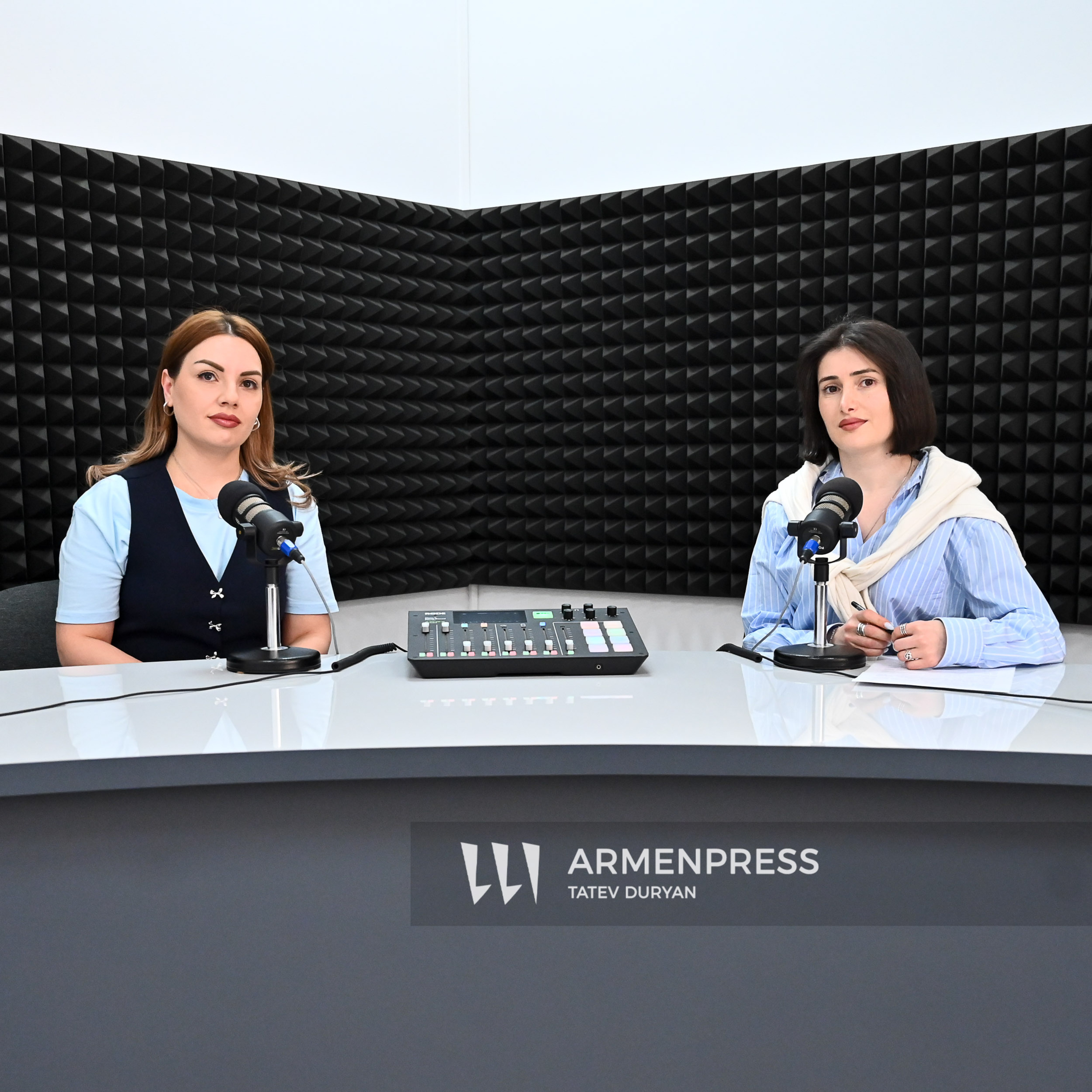 Podcast-Հարց բժշկին. արևահարությունից մինչև աղիքային վարակներ․ մանկաբույժը ներկայացրել է ամռան ընթացքում երեխաների համար հիմնական ռիսկերը