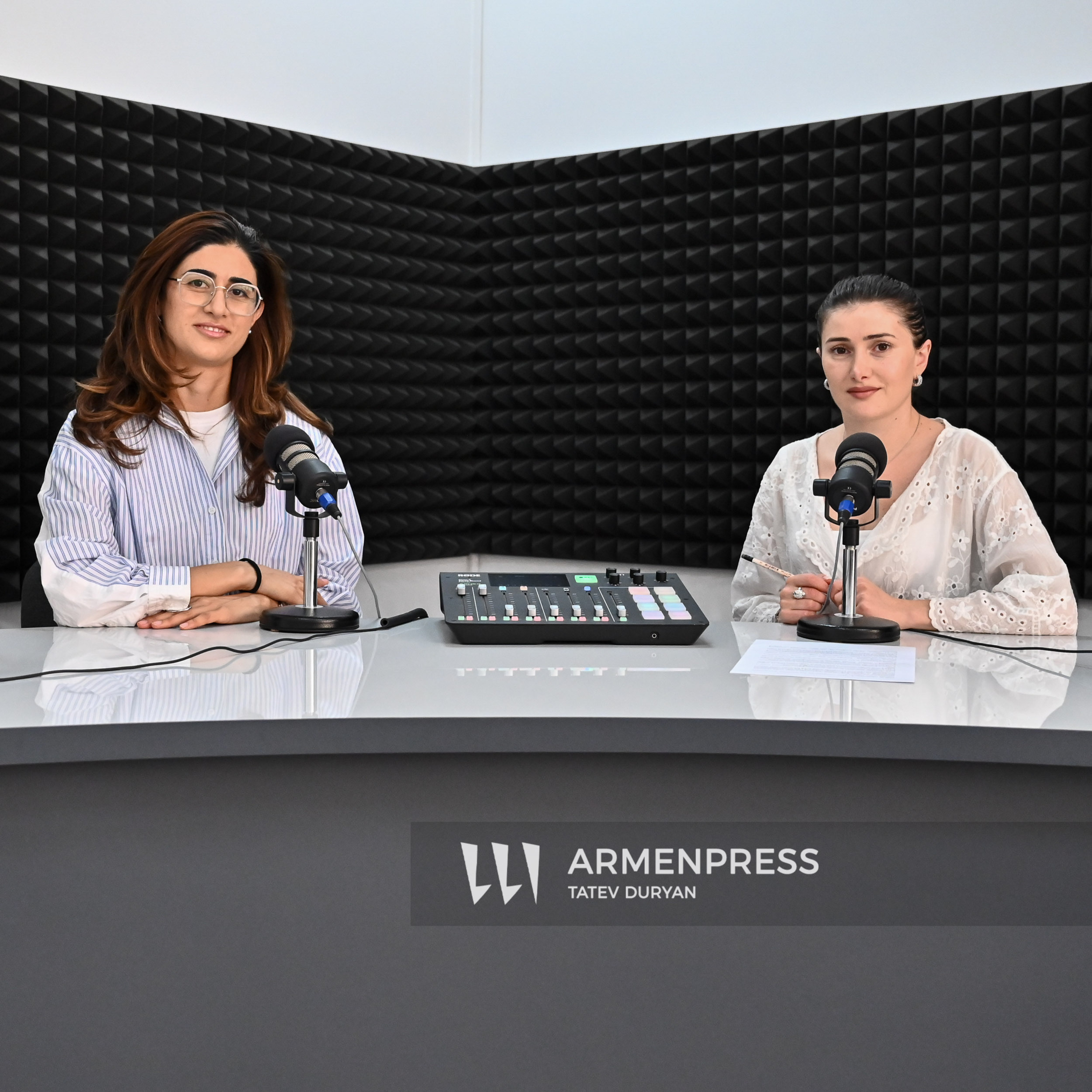 ԱՐՄԵՆՊՐԵՍ/ARMENPRESS