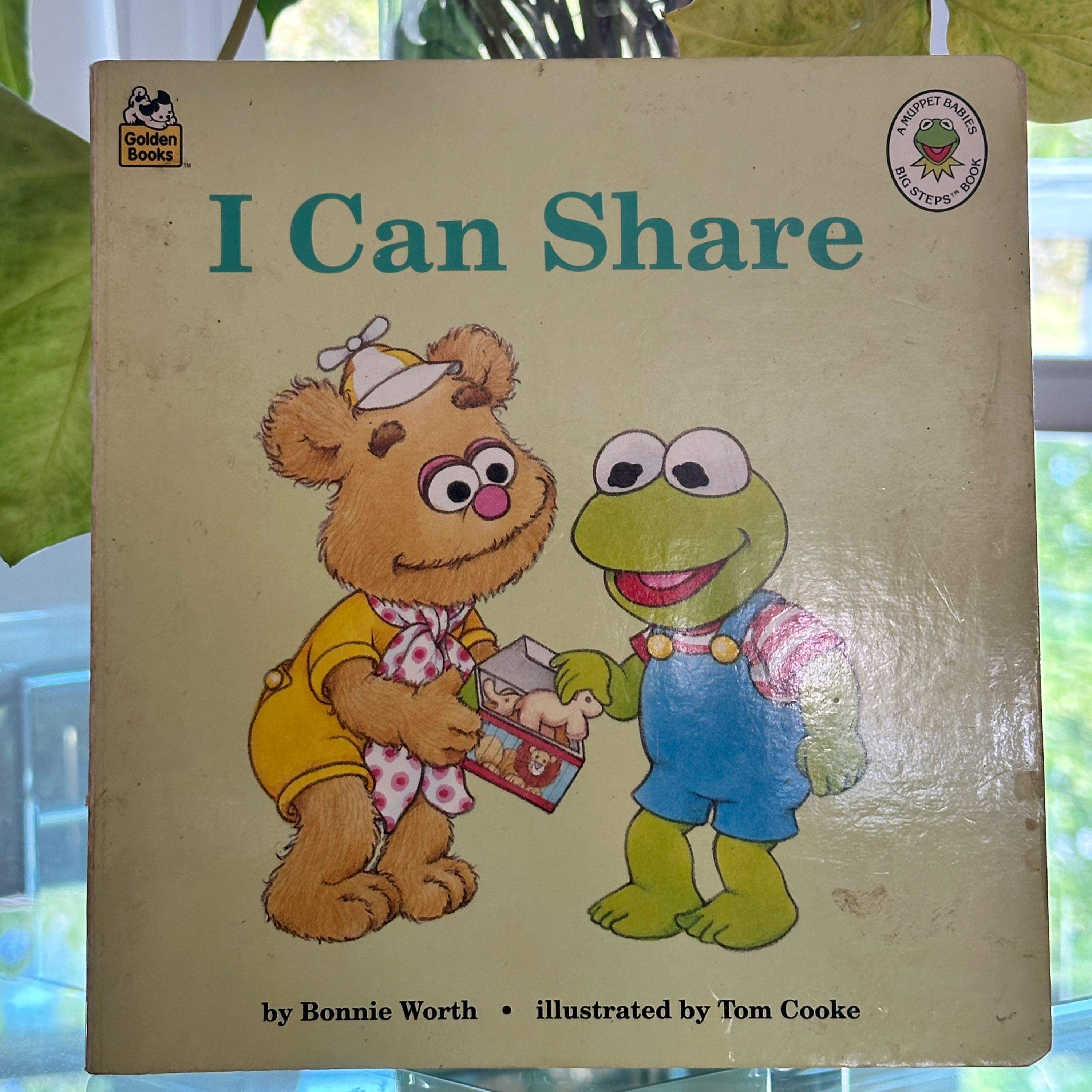 I Can Share by Bonnie Worth illustrated by Tom Cooke
