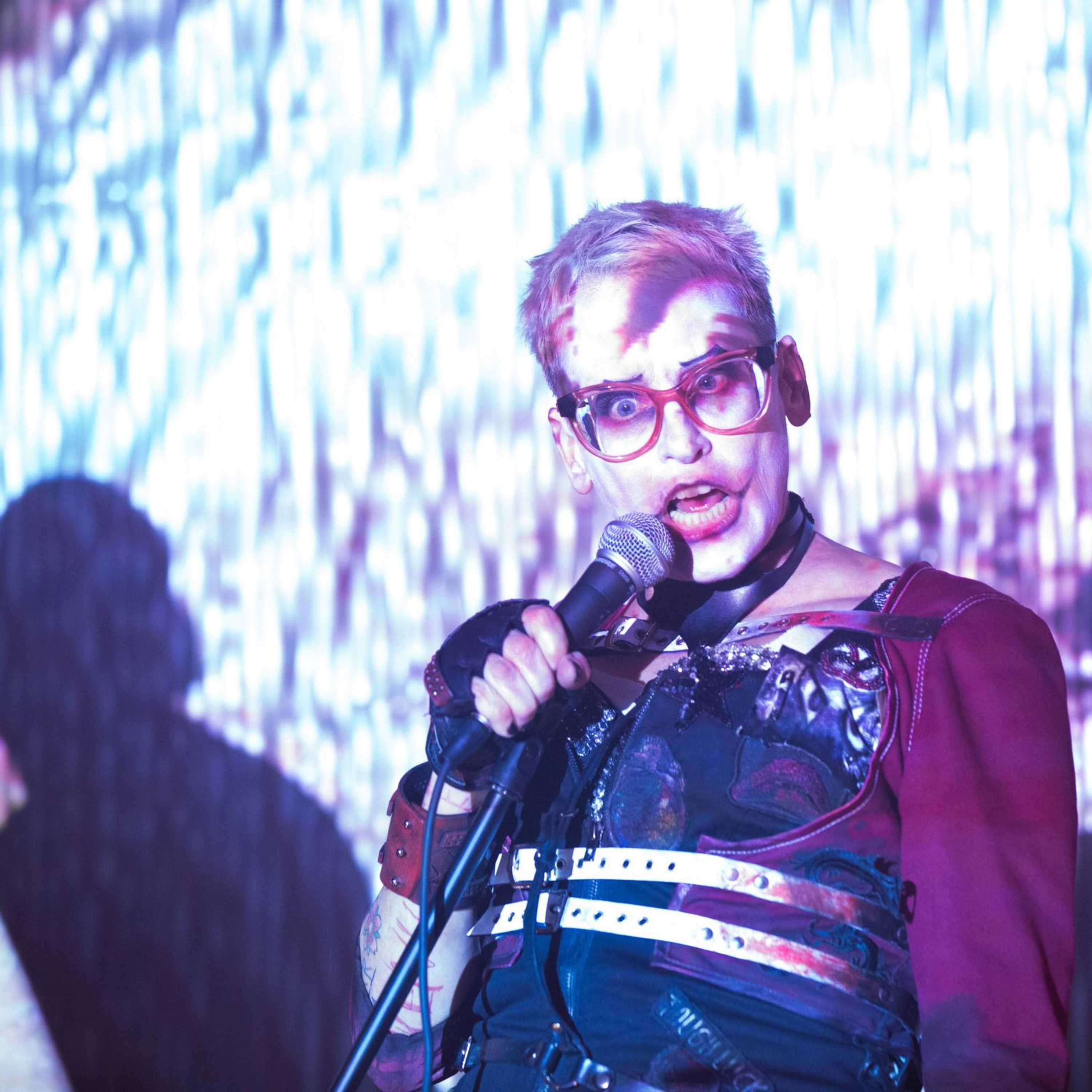 Gotham (S02E14): This Ball of Mud and Madness (2016) [Swayze Adjacent] AKA We Love This Dumb Show