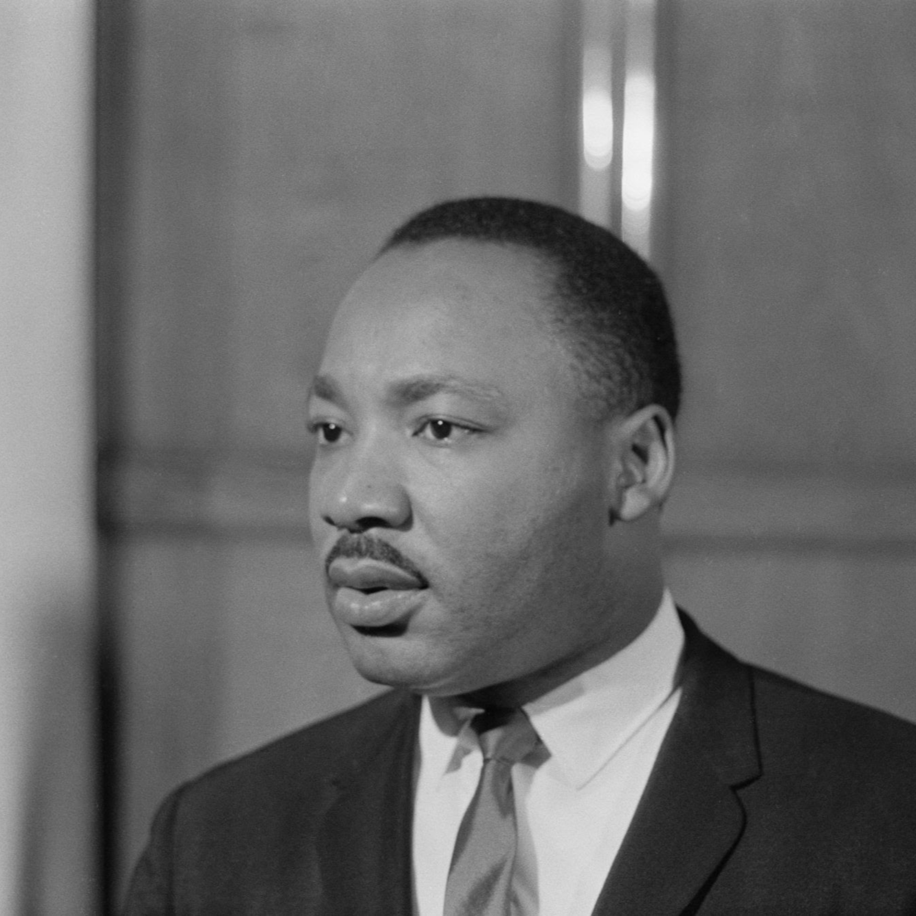 Remembering Dr. Martin Luther King, Jr. (1929 - 1968): 7 Inspirational and Enduring Quotes episode artwork