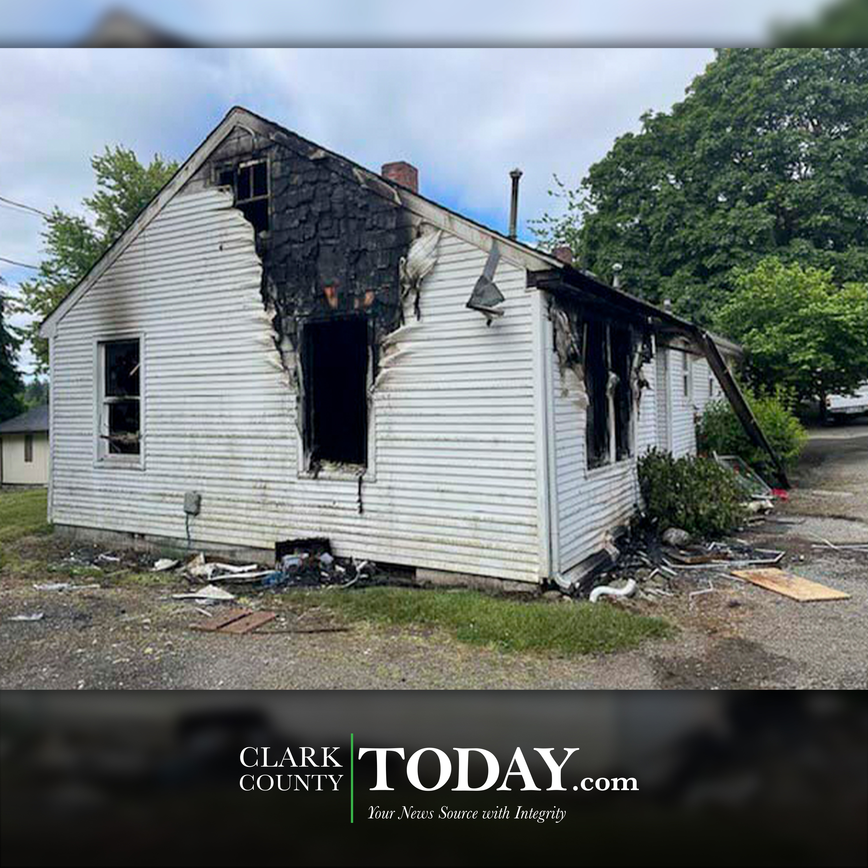 Vancouver Fire responds to duplex fire