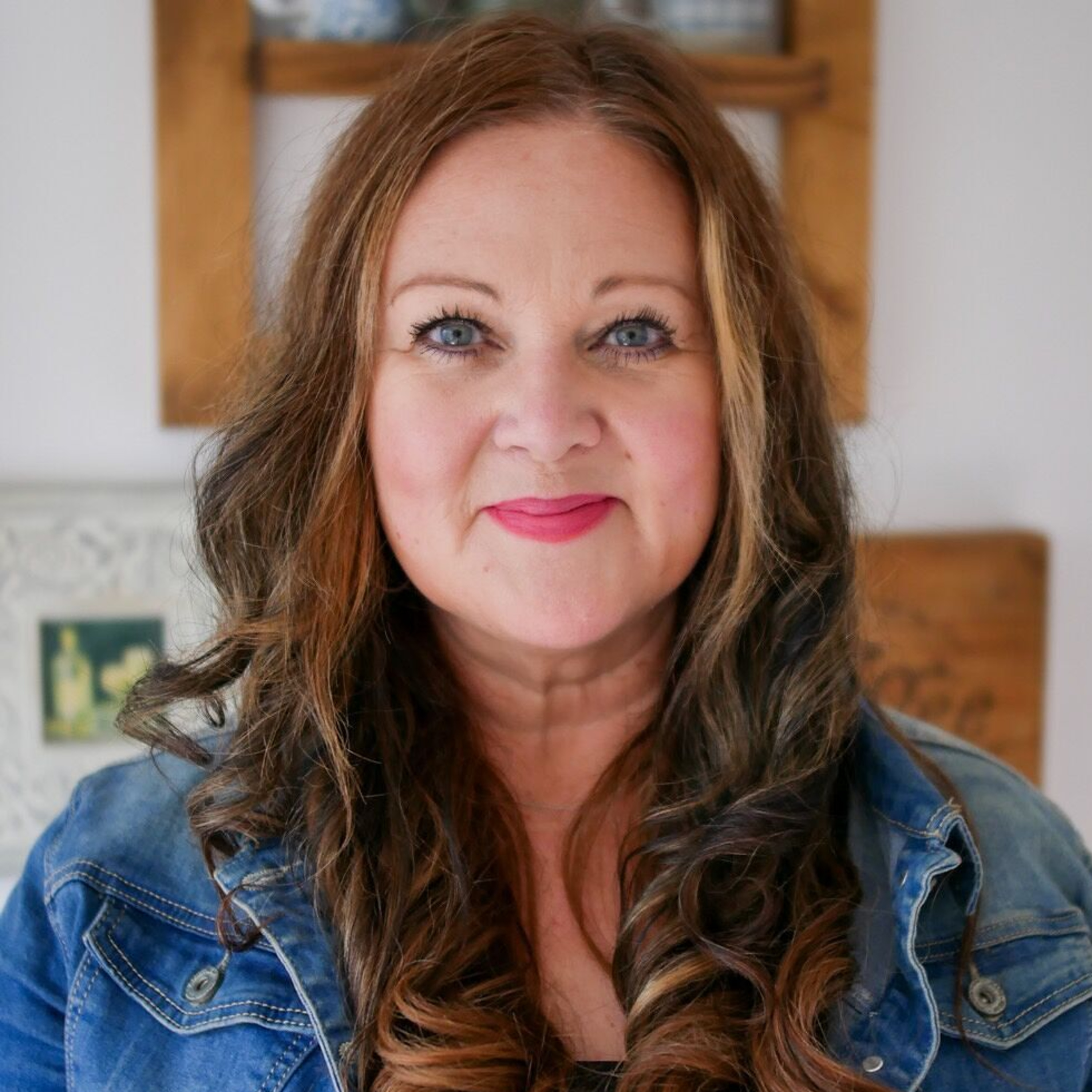 Tales of Boldness and Faith (for kids!) with Leah Boden | Wake Up Right episode artwork