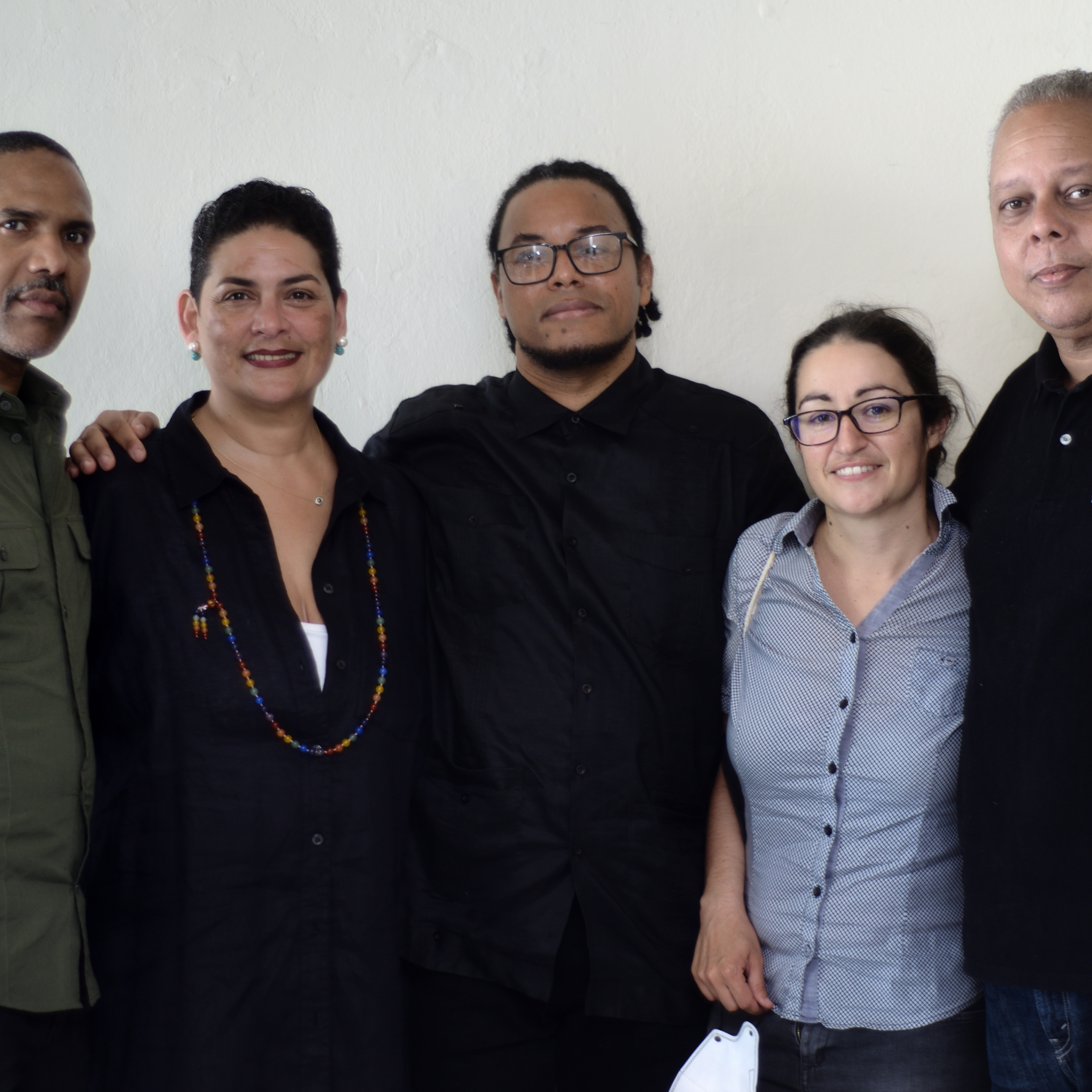 BaoRadio: Colonidad y Distopía en la Mucama Omincule de Rita Indiana episode artwork