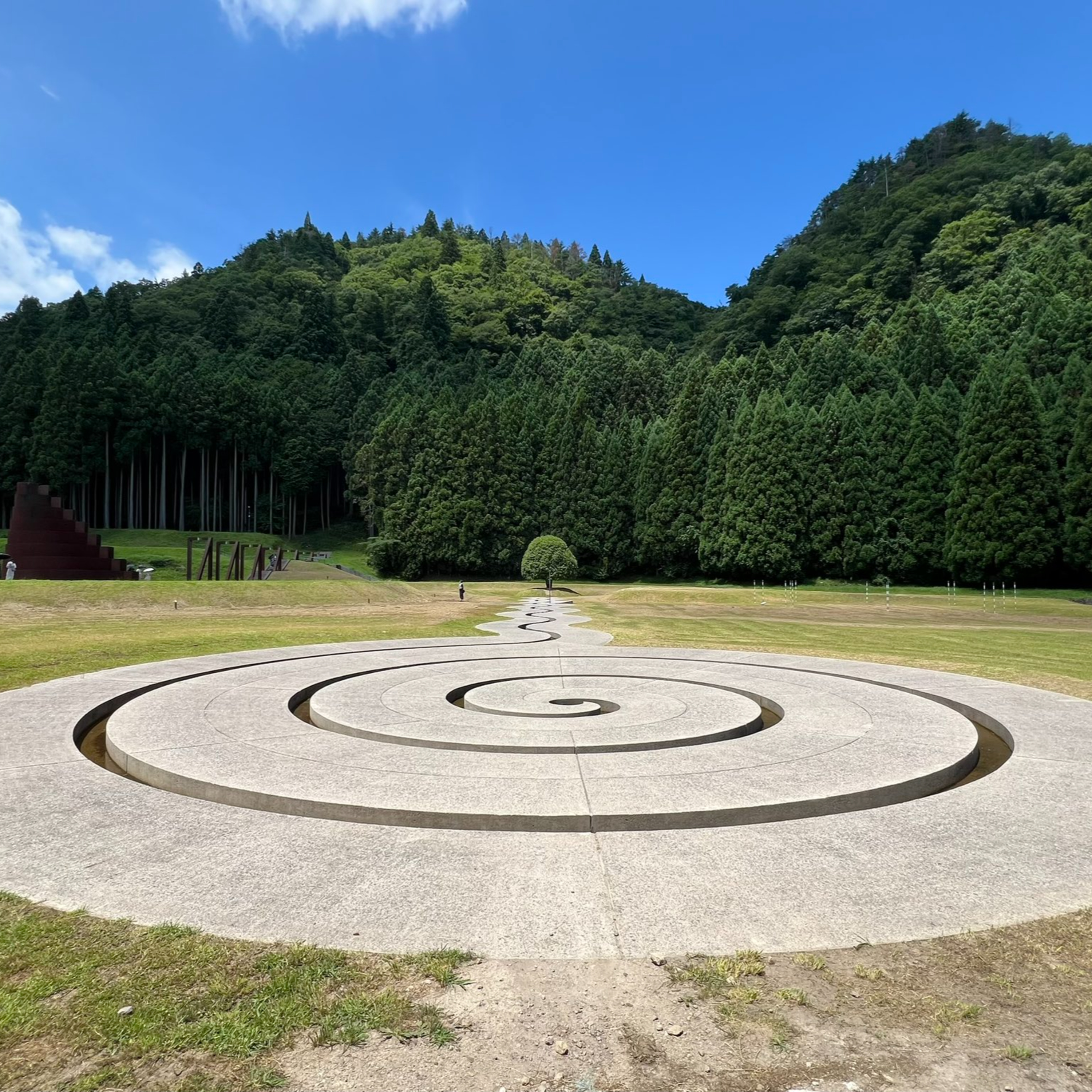 奈良旅行（室生山上公園芸術の森）／霊山寺「地蔵盆法会」／他 episode artwork