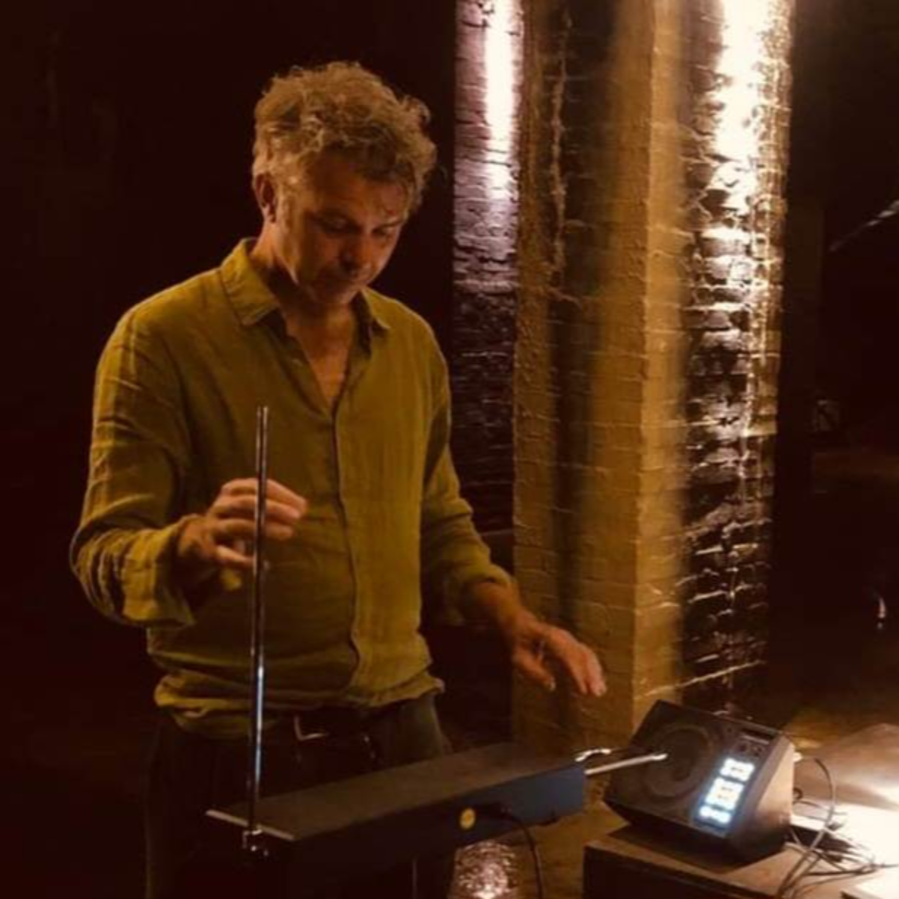 Theremin 30