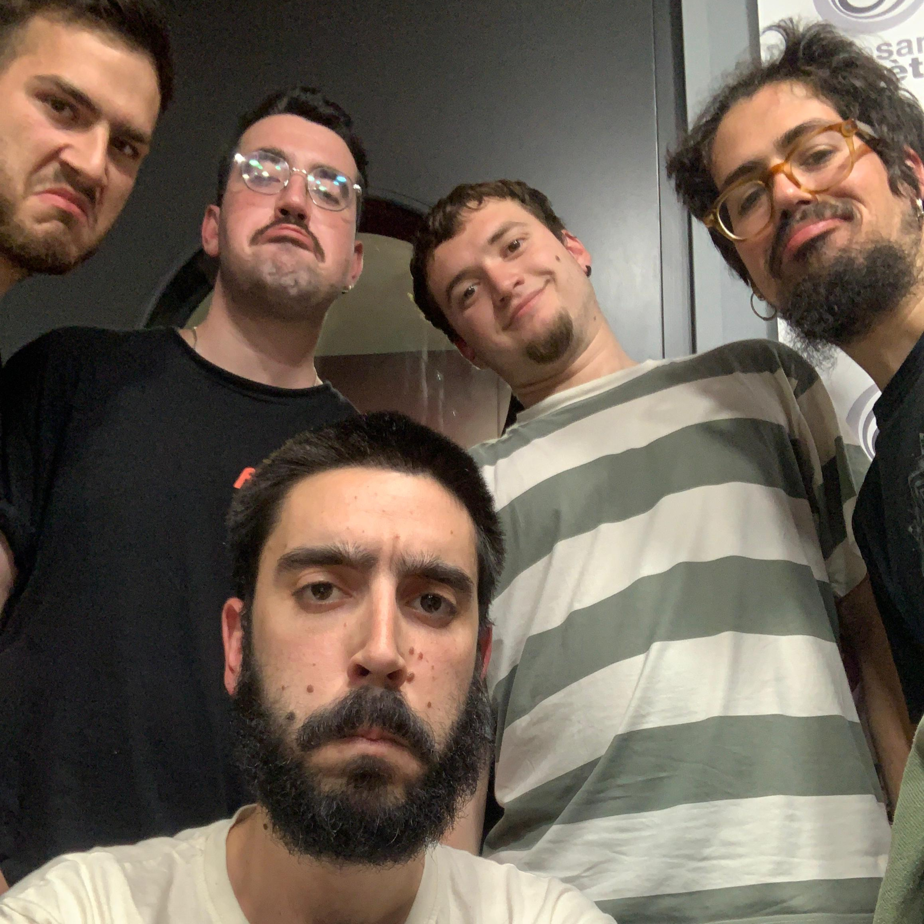 En Comú Ens Fotem