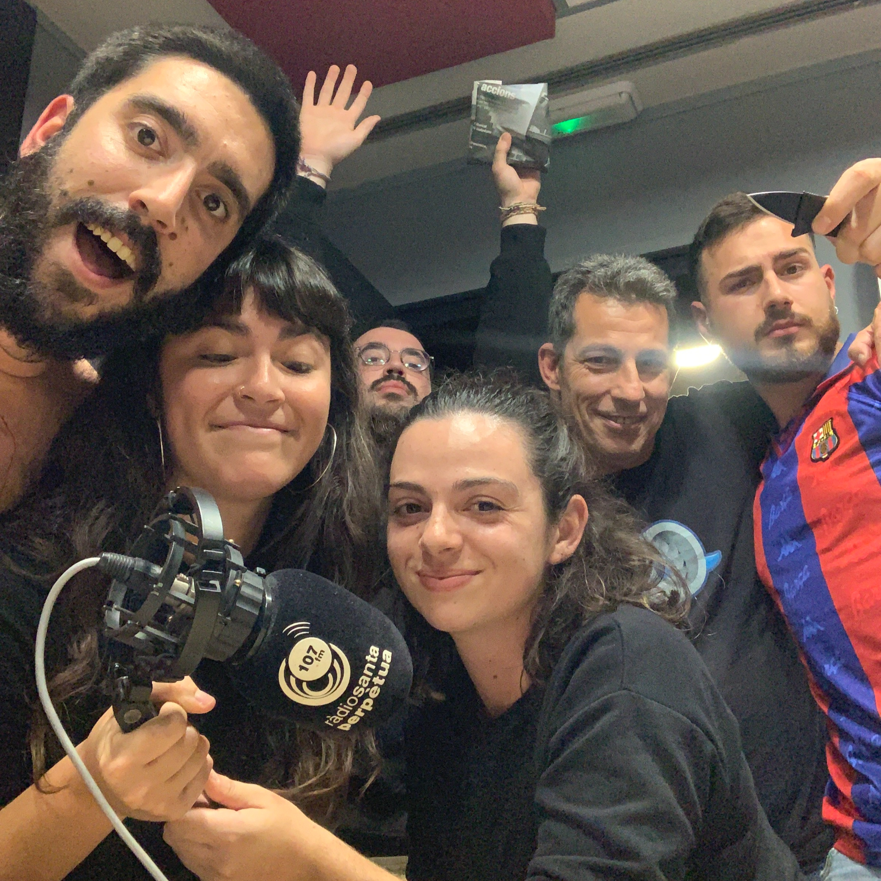 En Comú Ens Fotem #109 País Valencià amb Anna Adrià i Sabina Mompó episode artwork