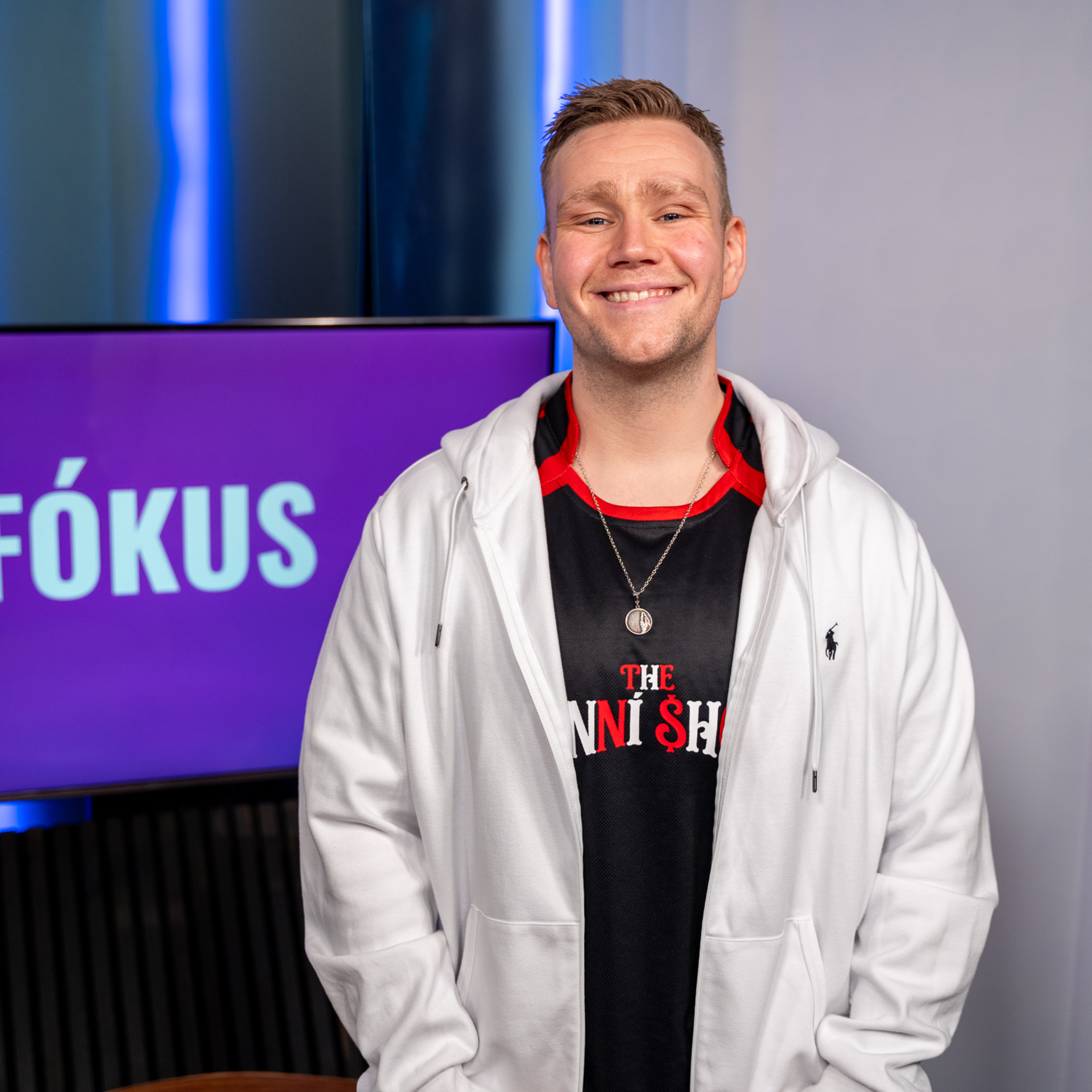 Götustrákurinn Bjarki Viðarsson: Reis upp úr öskunni eftir kókaín- og klámfíkn, smálánaskuldasúpu og sjálfshatur