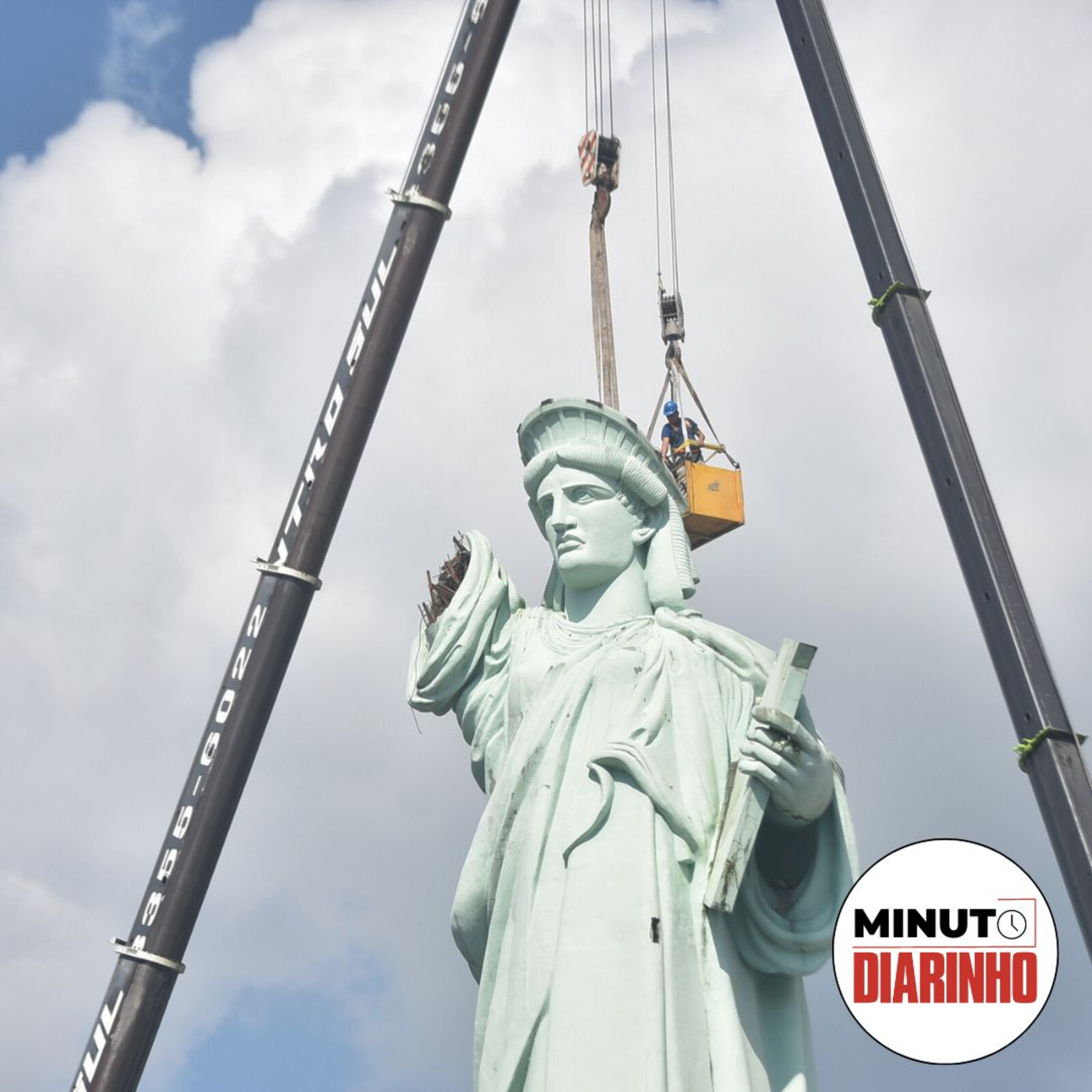 Estátua da Havan sendo desmontada, superlotação e atraso nos ônibus e mais episode artwork