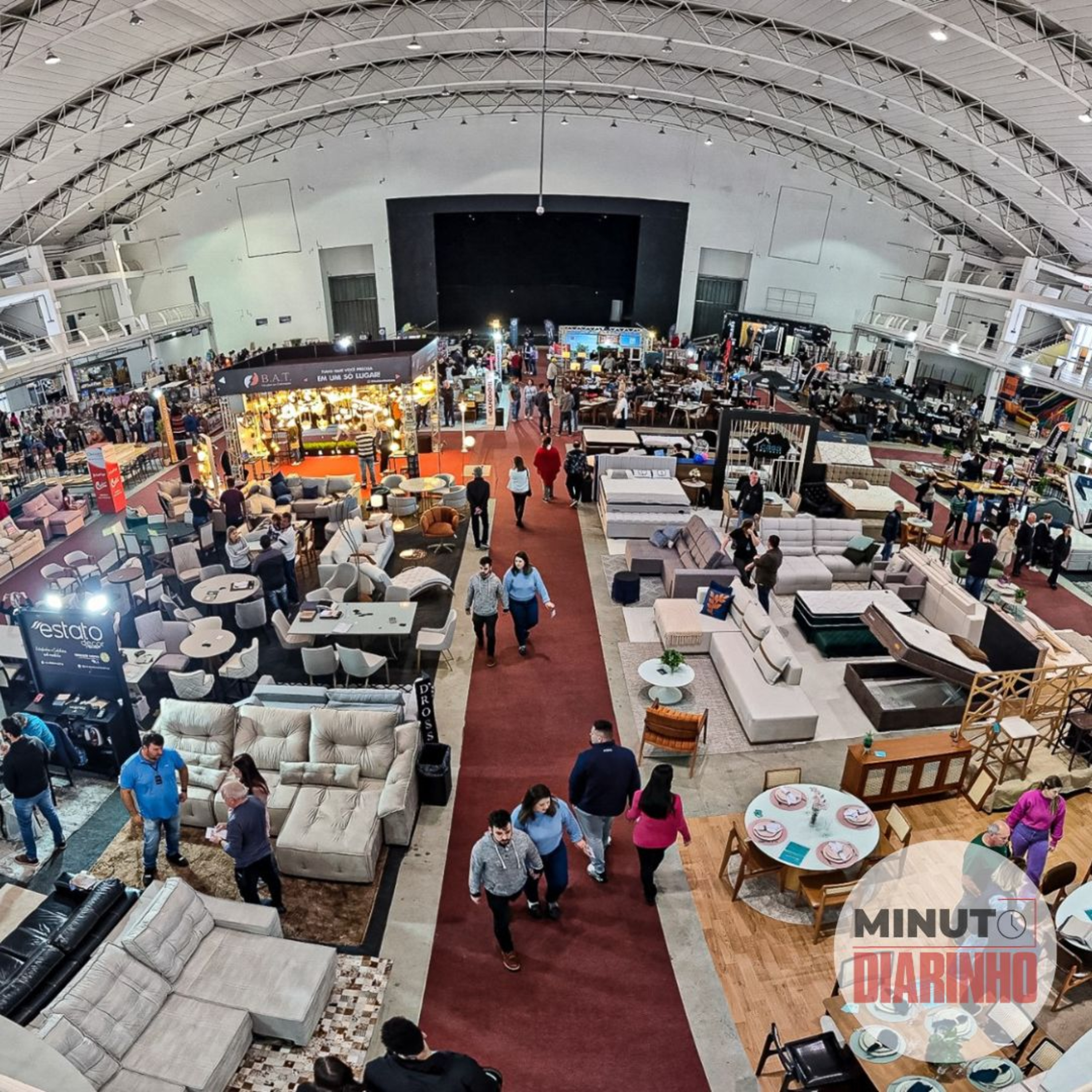 Feira de móveis com até 70% de desconto, briga por pizza termina com tiro pro alto e mais episode artwork