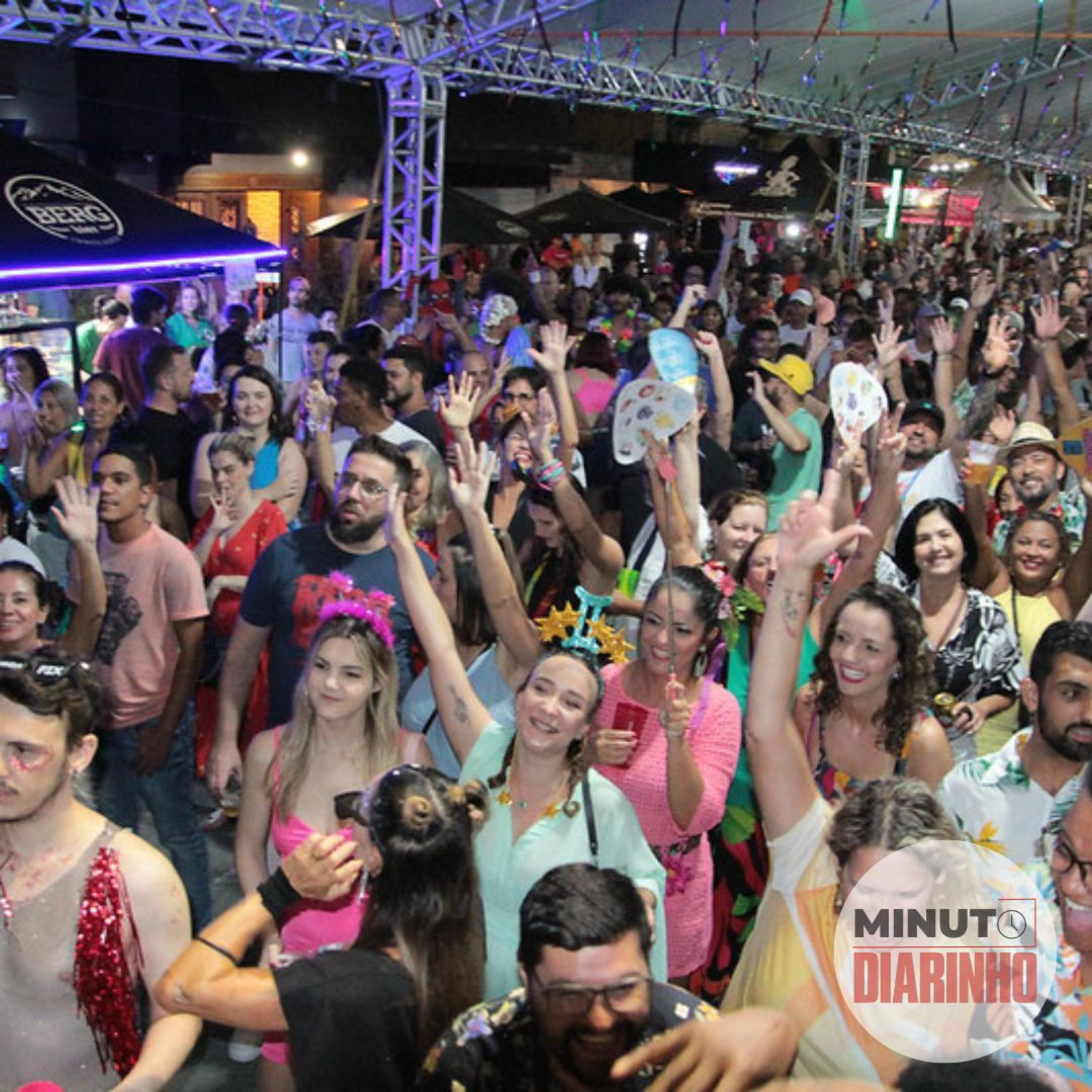 Carnaval do Mercado Público de Itajaí tem 42 horas de programação episode artwork