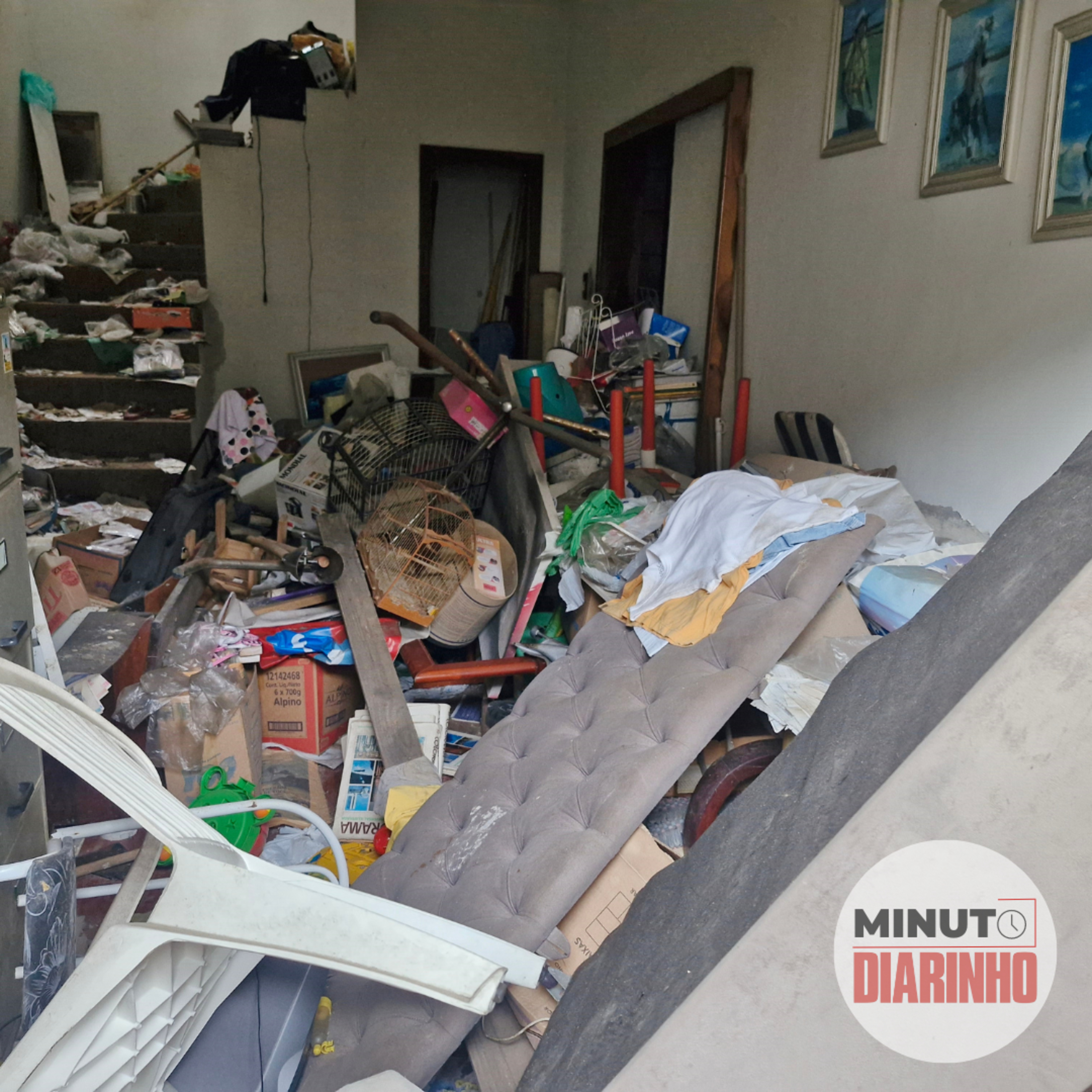 Prefeitura precisa invadir imóveis para eliminar focos de dengue episode artwork