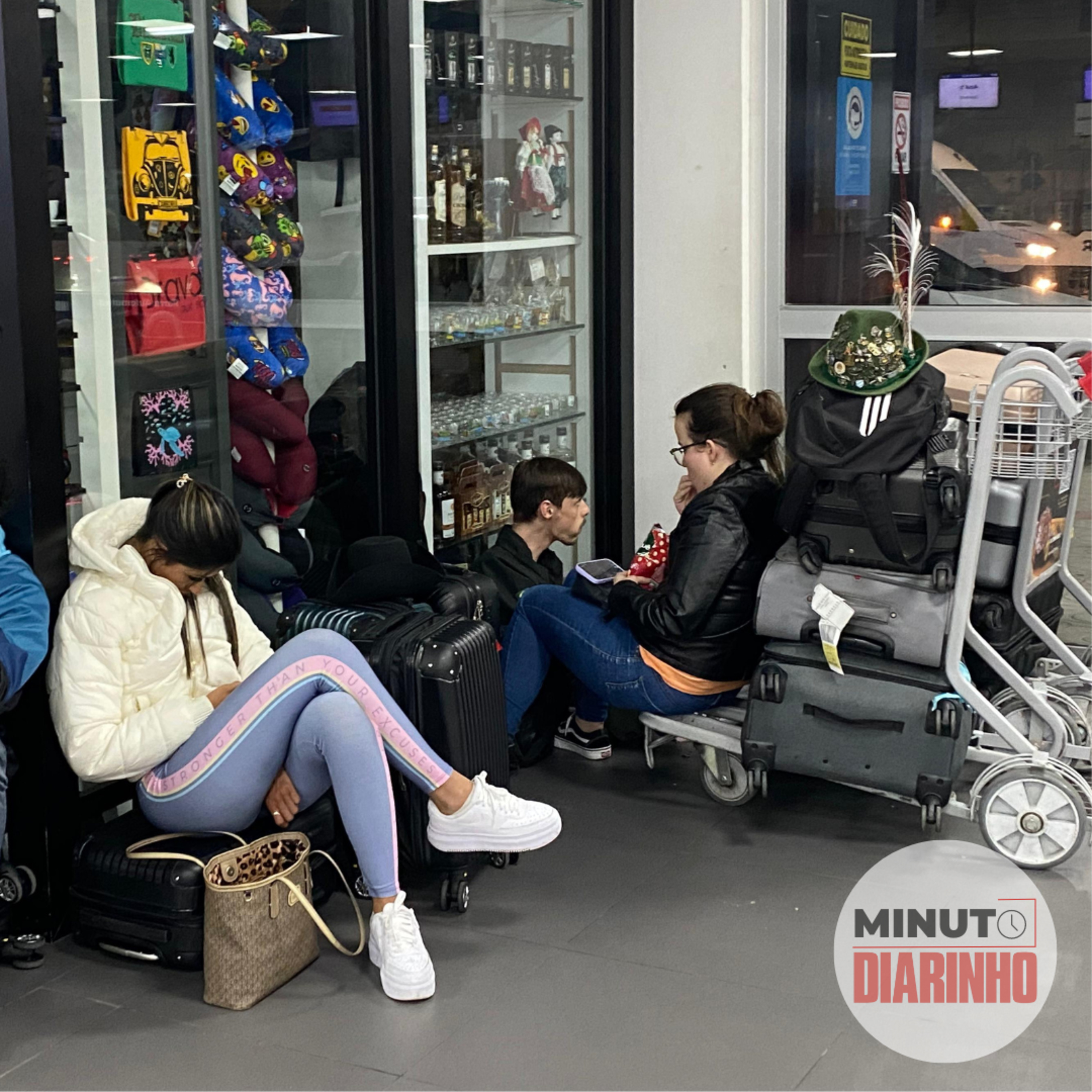 Fim de semana foi de caos no Aeroporto de Navegantes episode artwork
