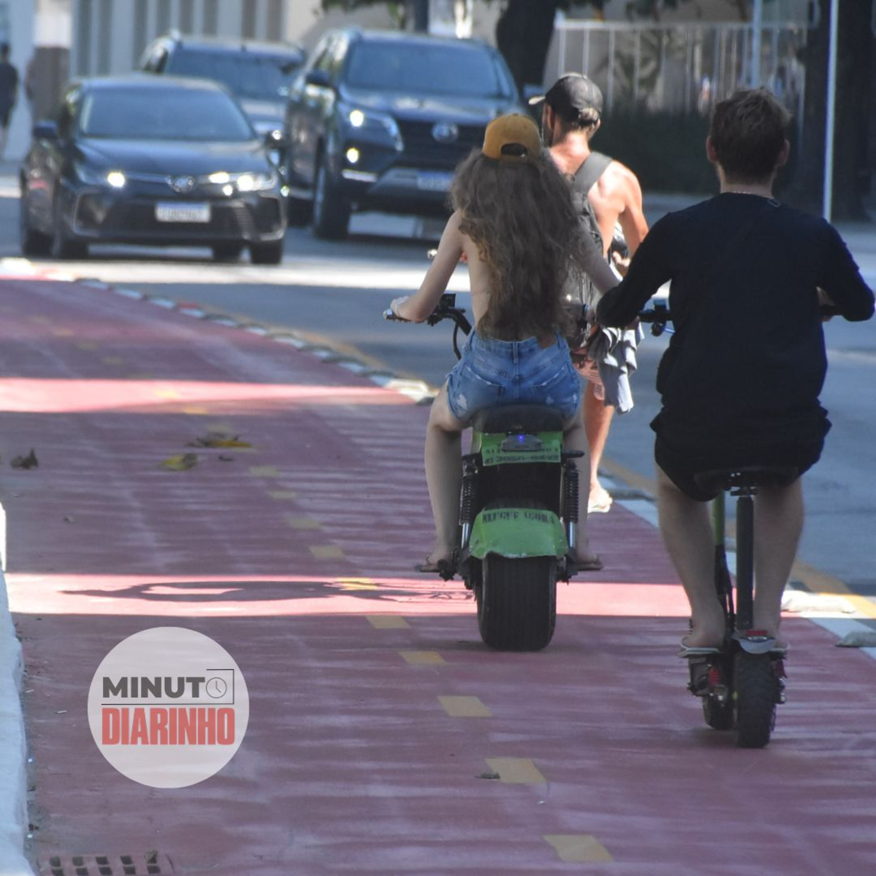 Confira as novas regras para circular por BC de scooters e patinetes elétricos  episode artwork