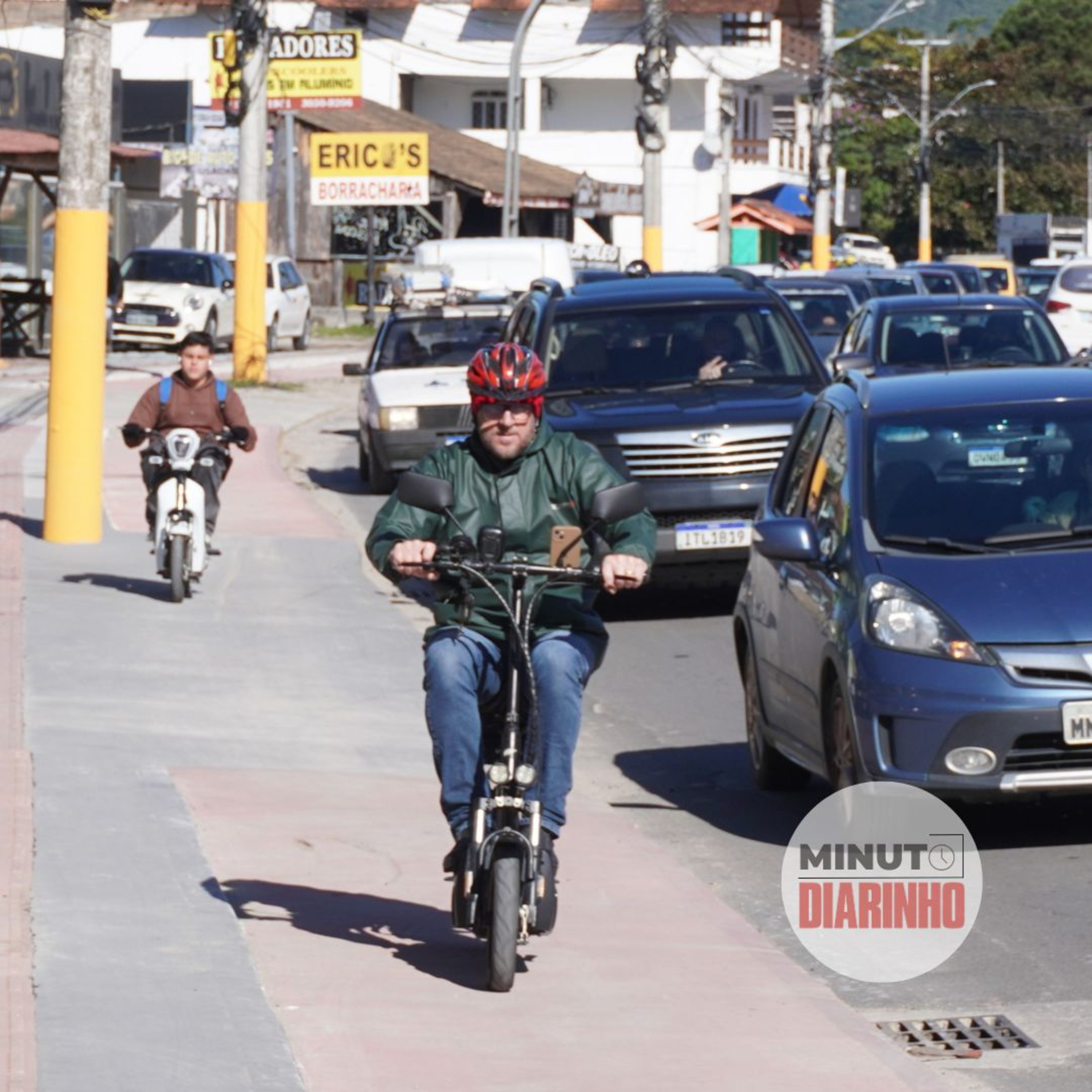 Ciclovias não dão conta da onda de patinetes e motos elétricas episode artwork